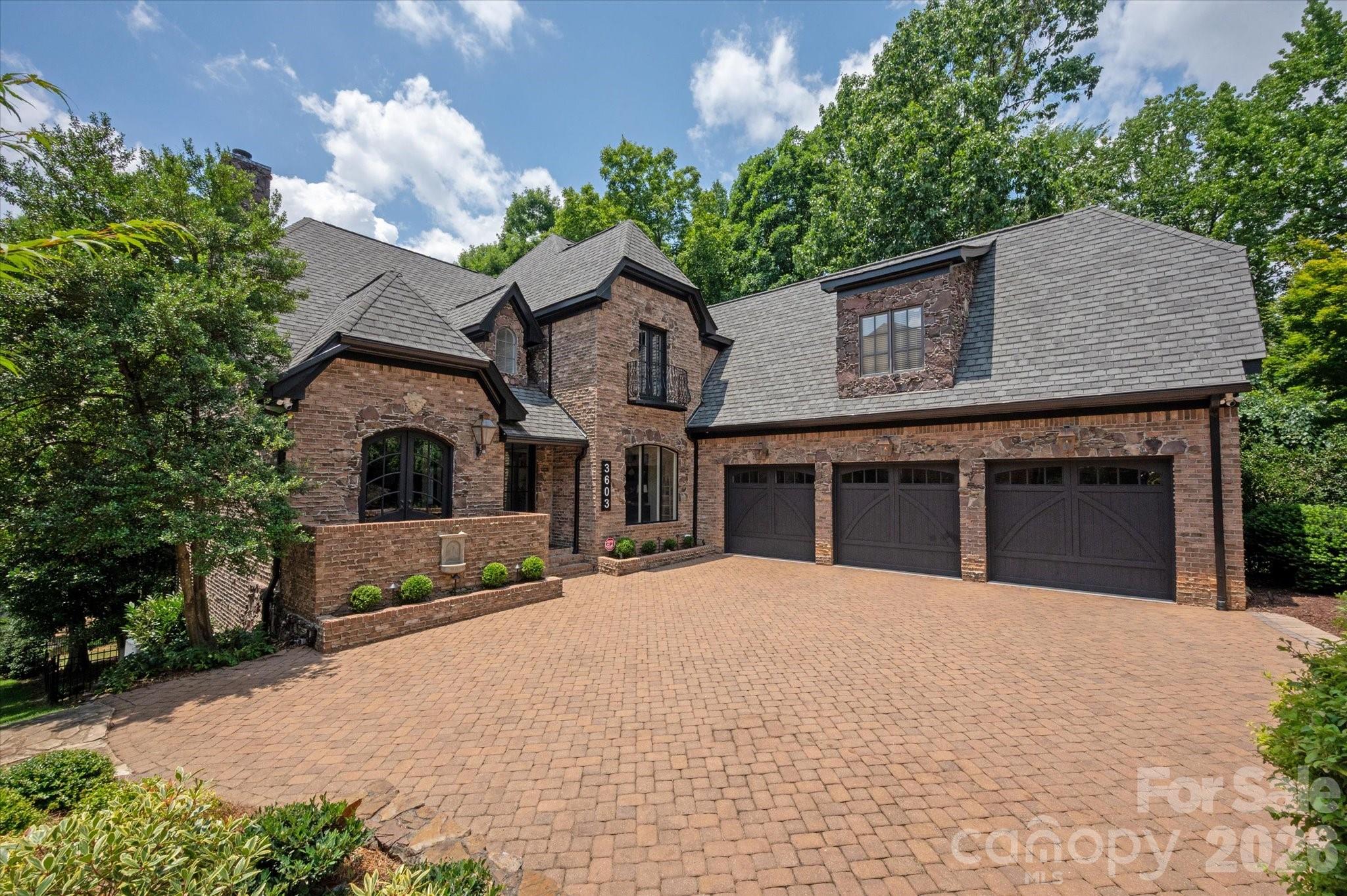 3603 Hennessy Place — Charlotte
