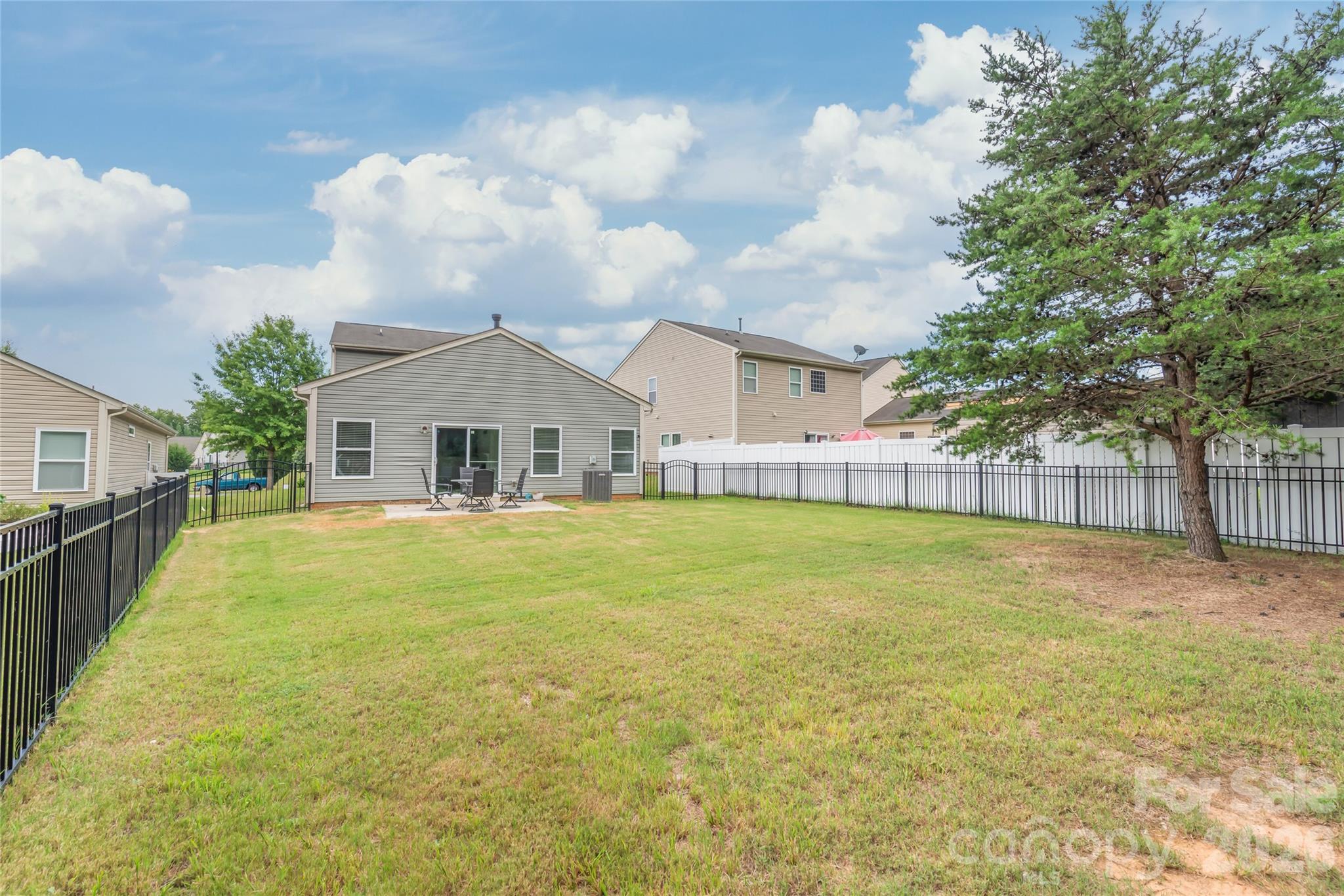 8411 Romana Red Lane — Charlotte