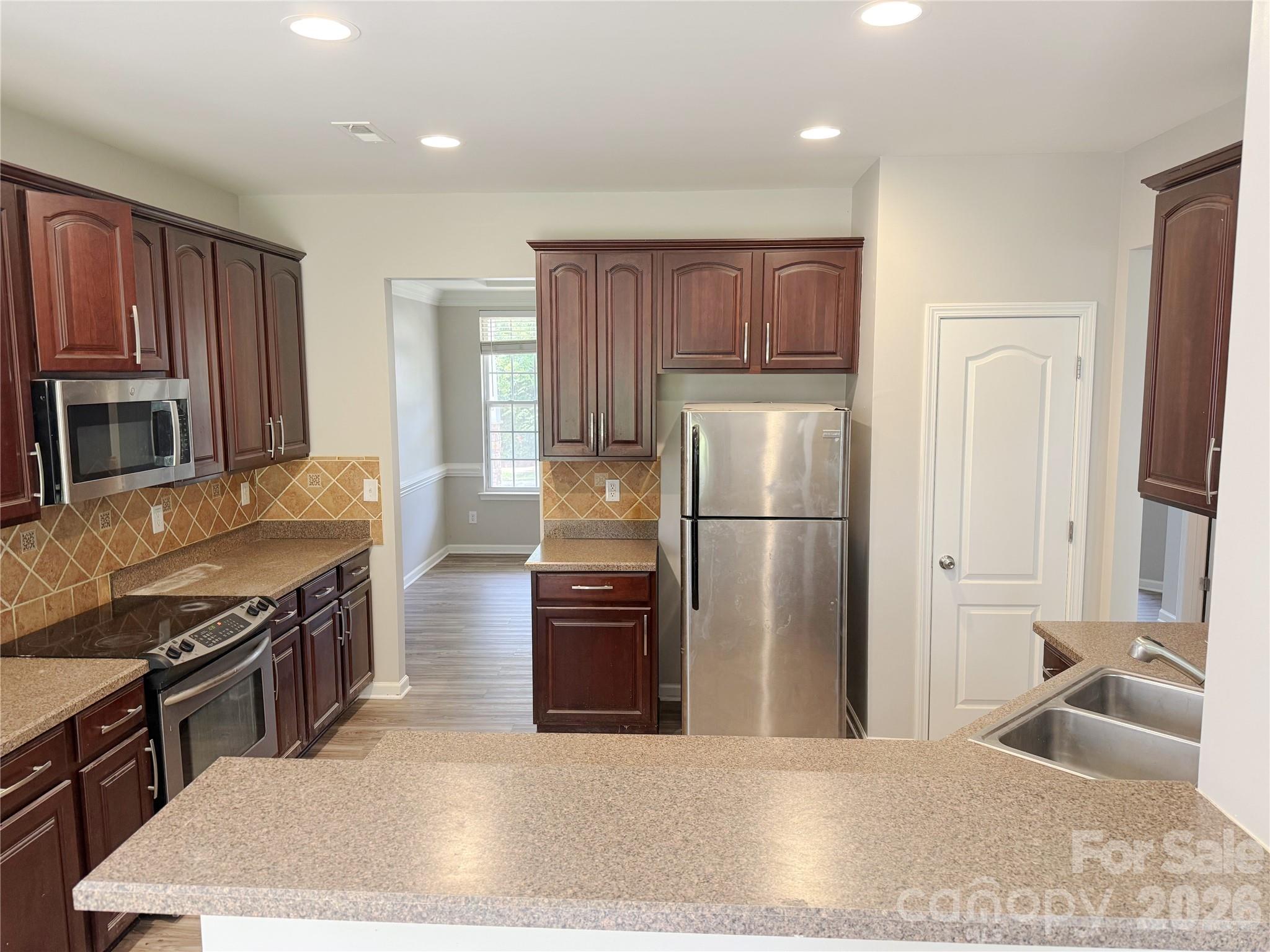 13514 Delstone Drive — Huntersville