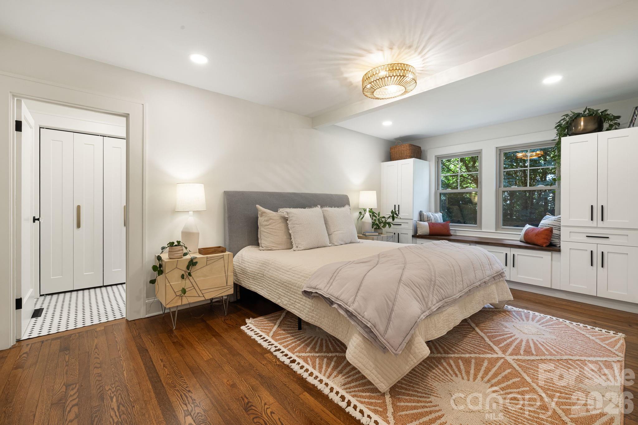 107 Beverly Road — Asheville