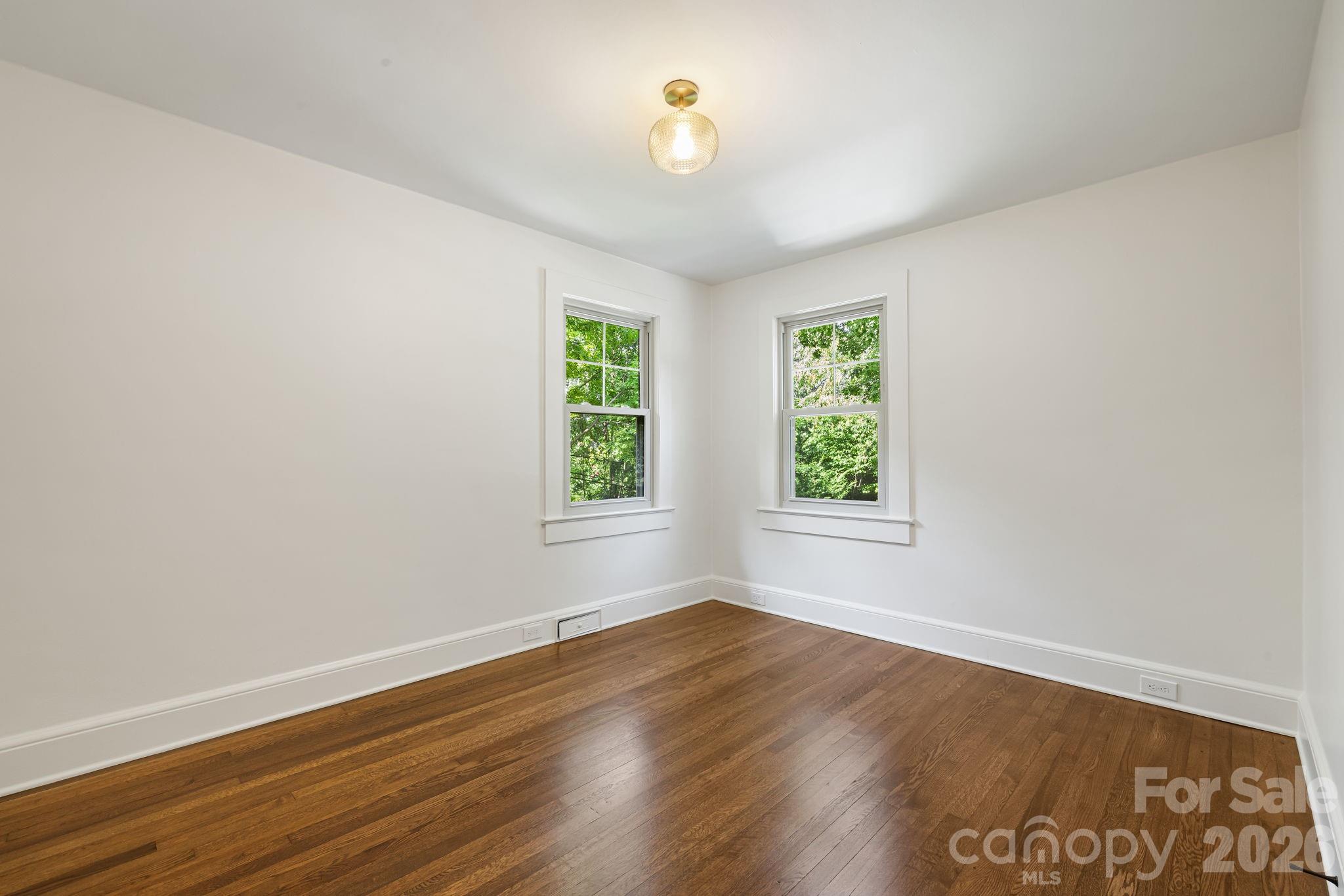 107 Beverly Road — Asheville