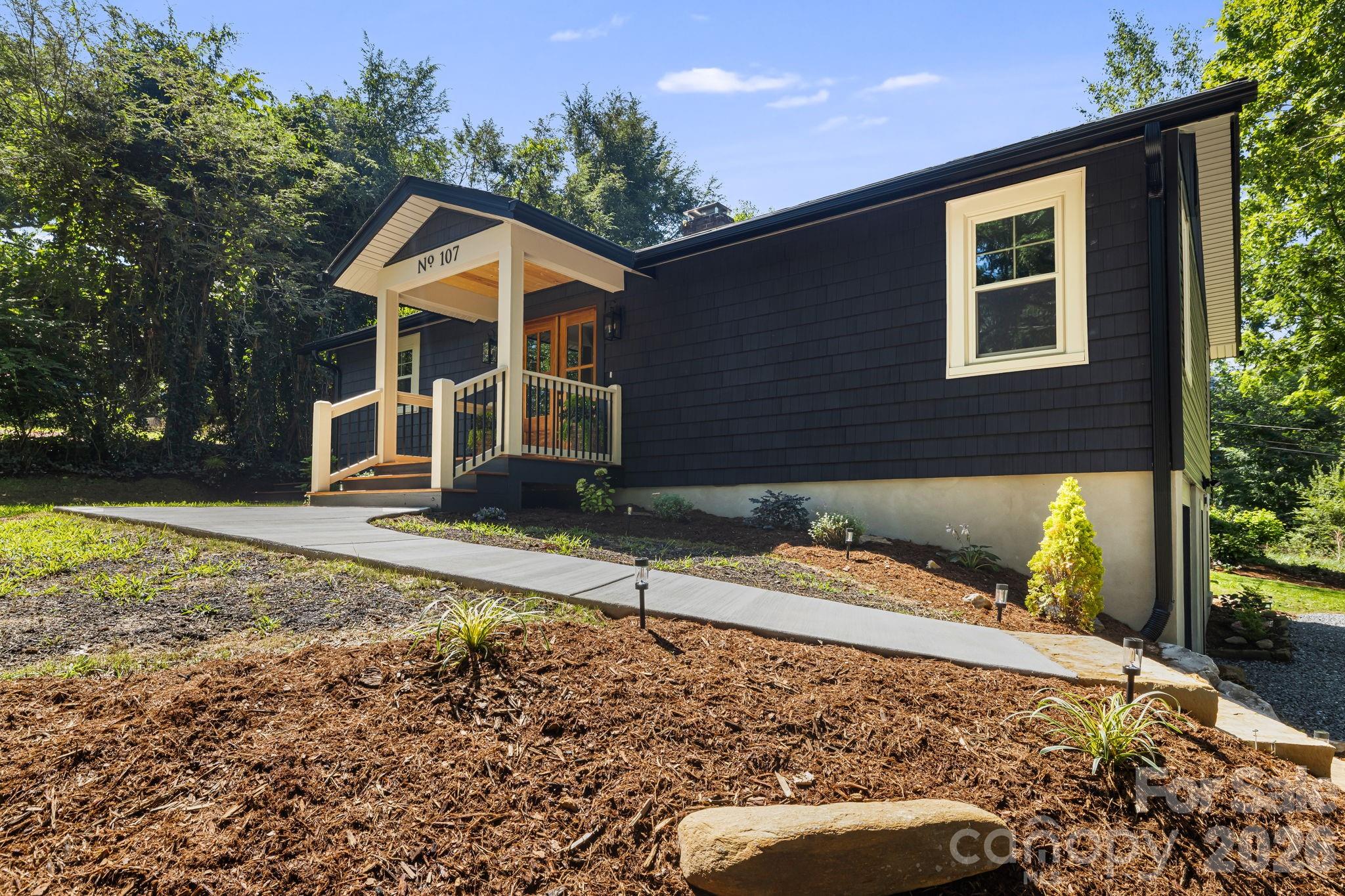 107 Beverly Road — Asheville