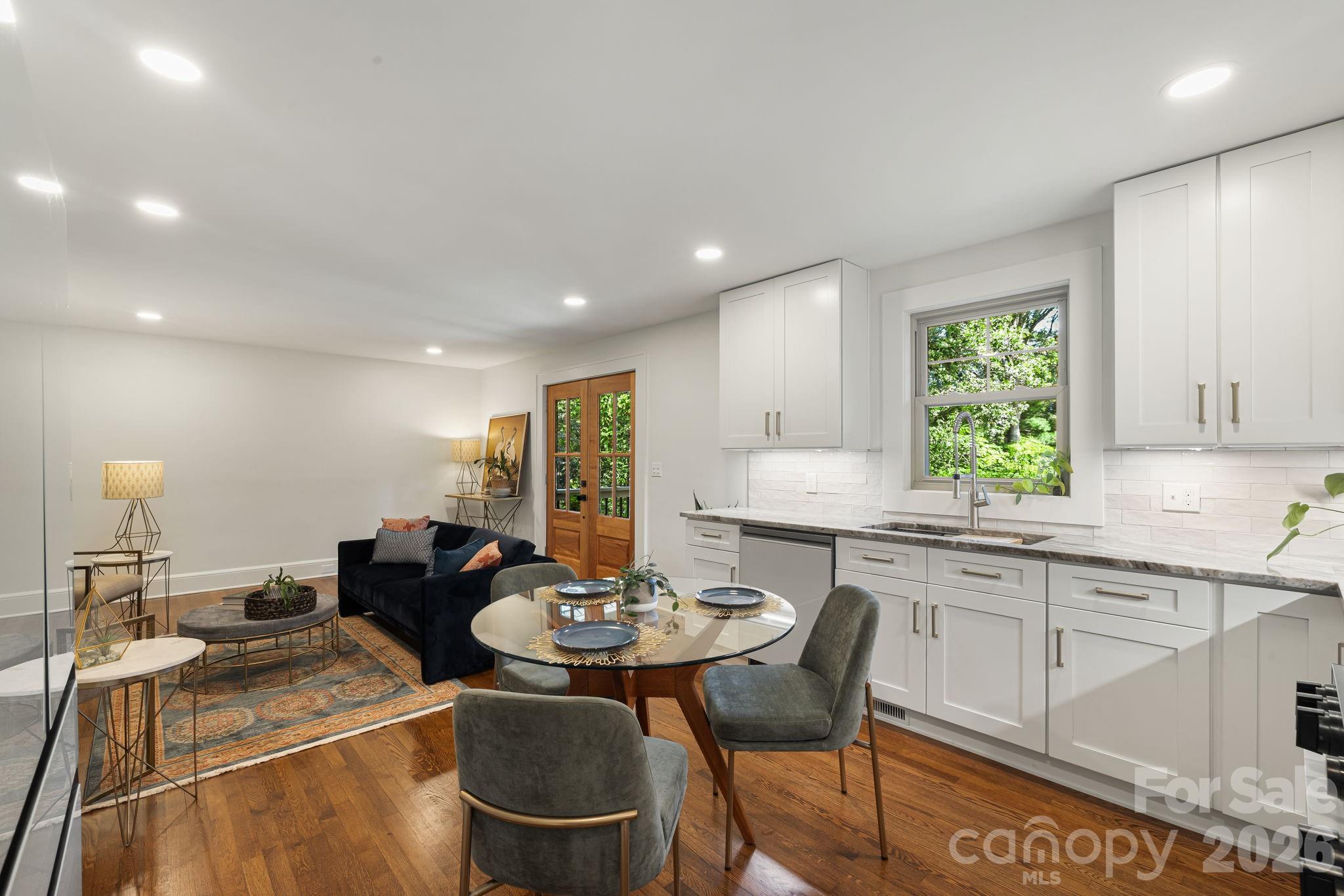 107 Beverly Road — Asheville