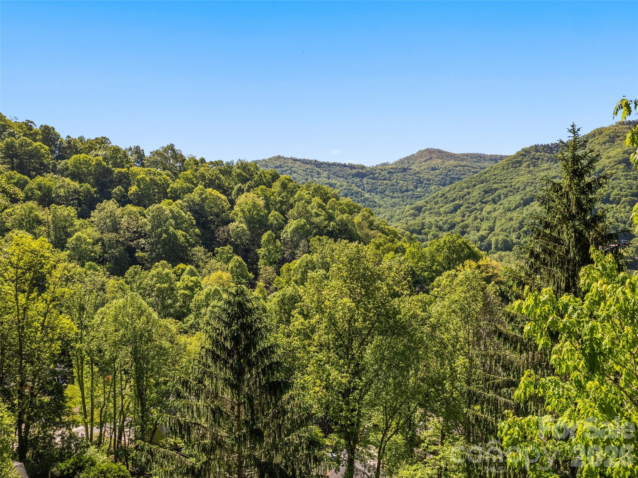 969 Mountain View Drive — Maggie Valley