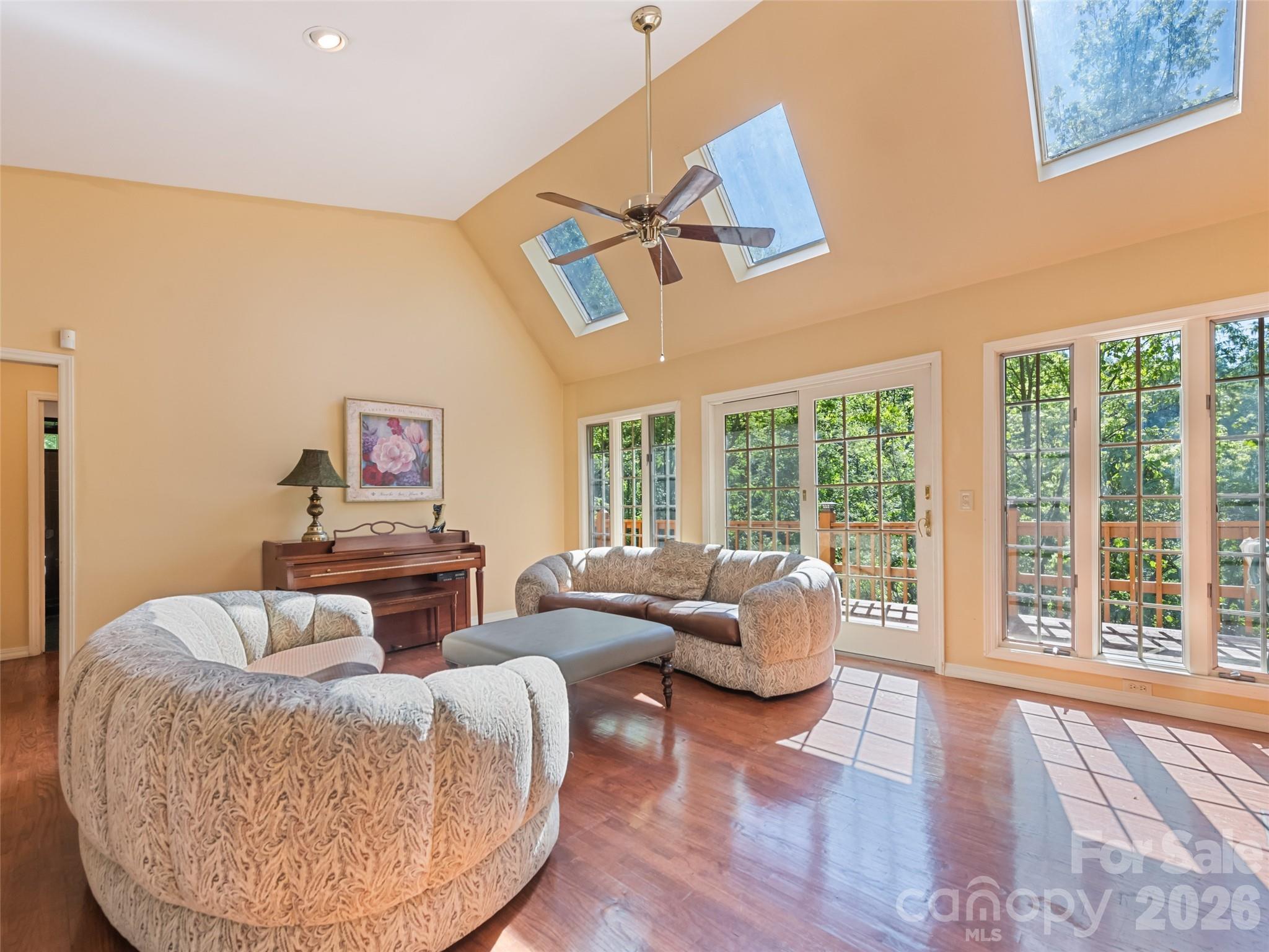 969 Mountain View Drive — Maggie Valley