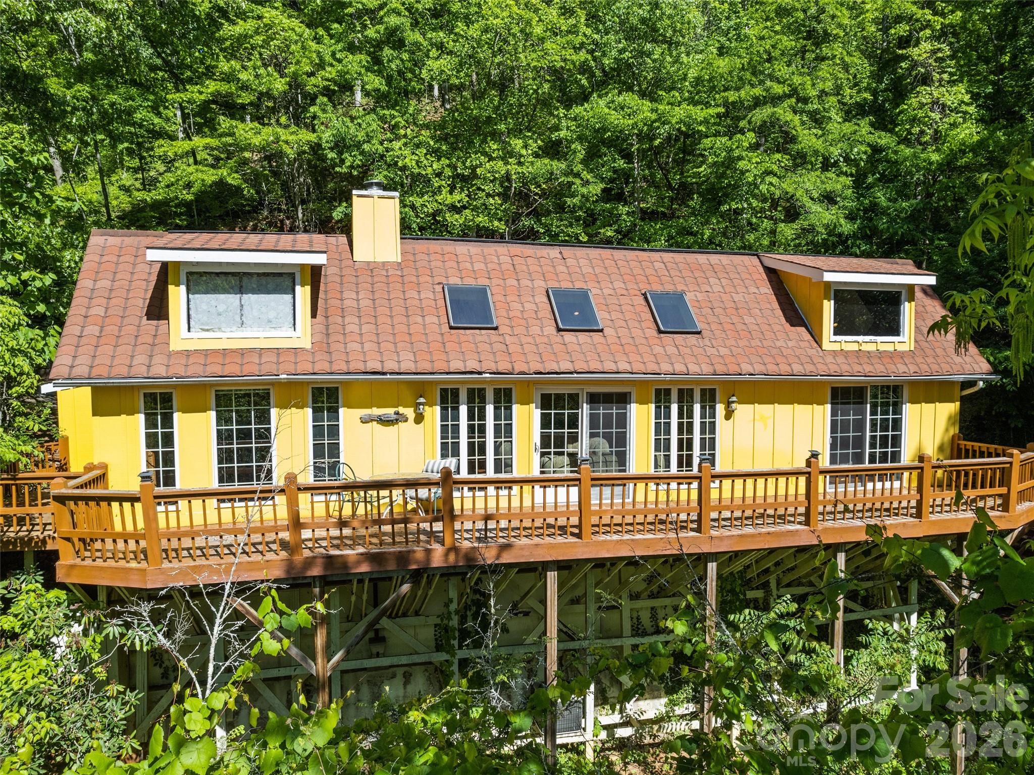 969 Mountain View Drive — Maggie Valley