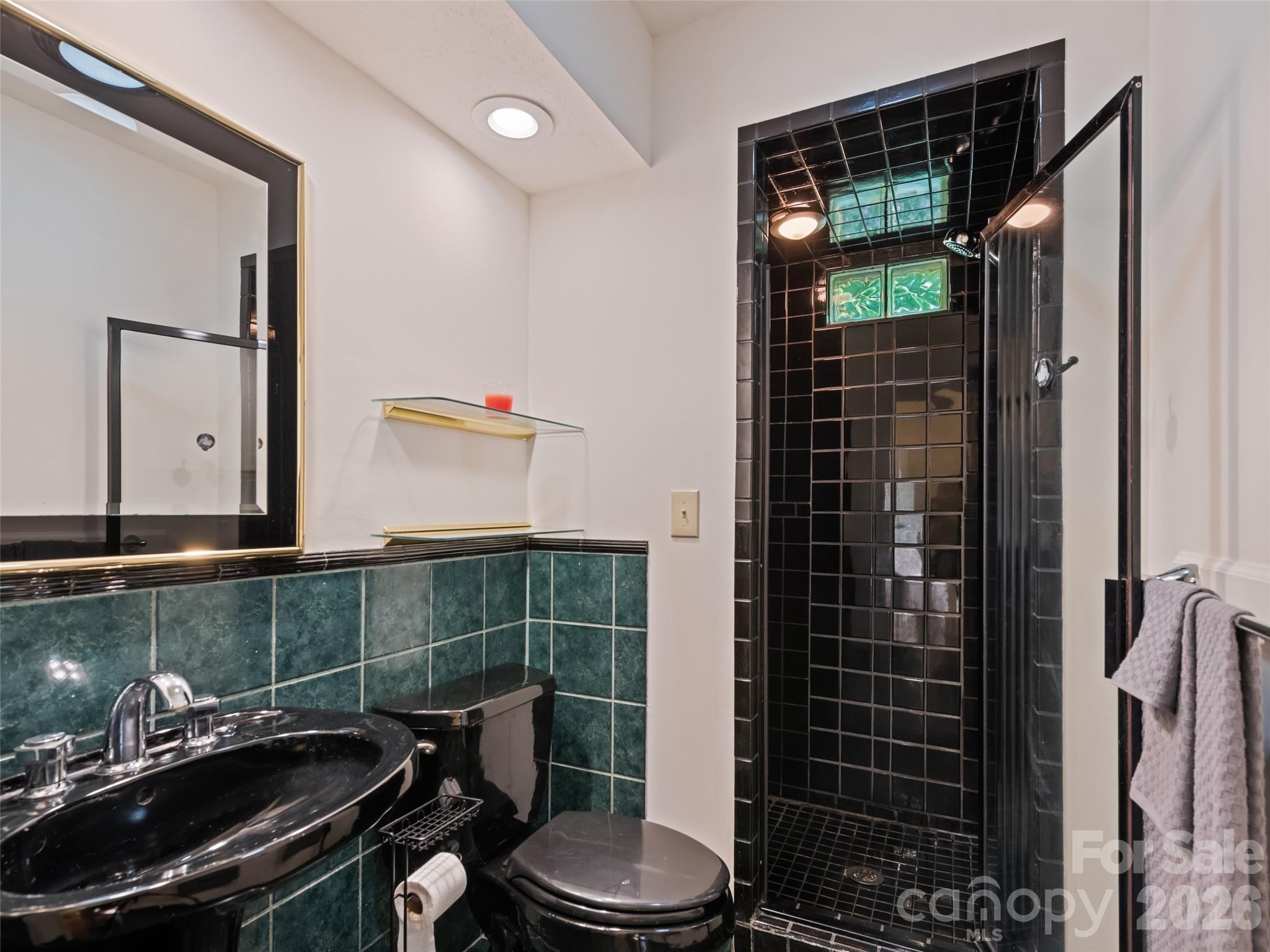 969 Mountain View Drive — Maggie Valley