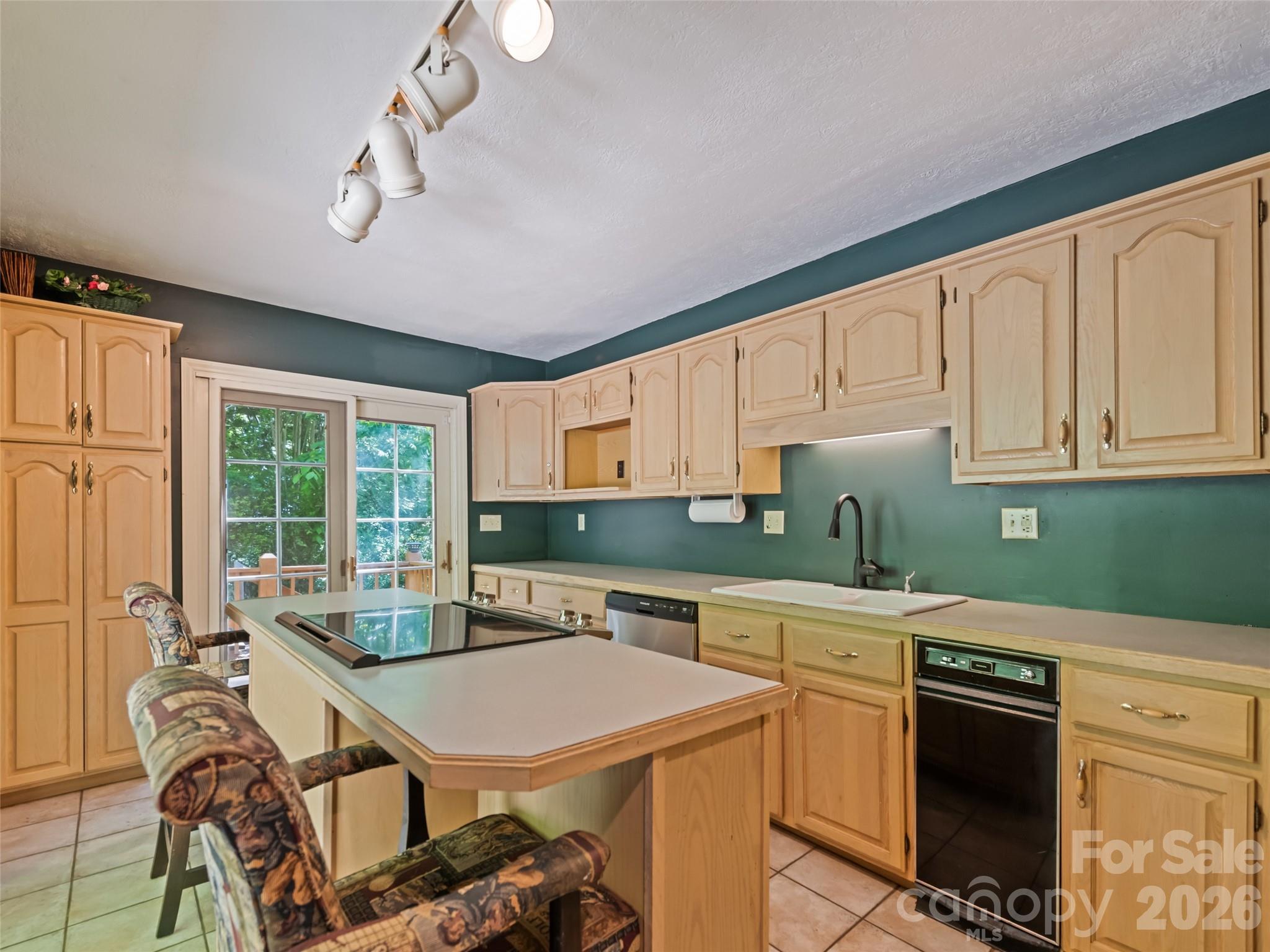 969 Mountain View Drive — Maggie Valley