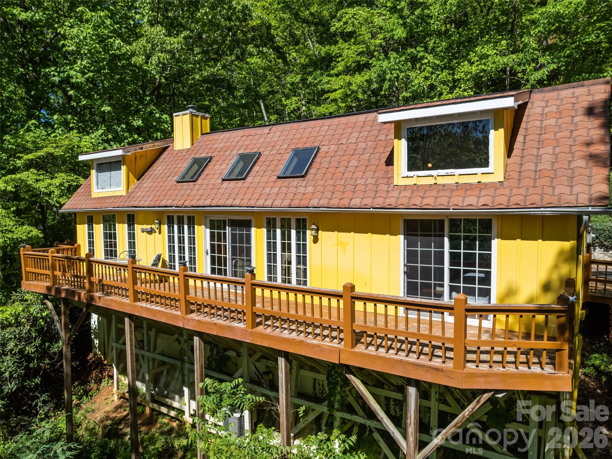 969 Mountain View Drive — Maggie Valley