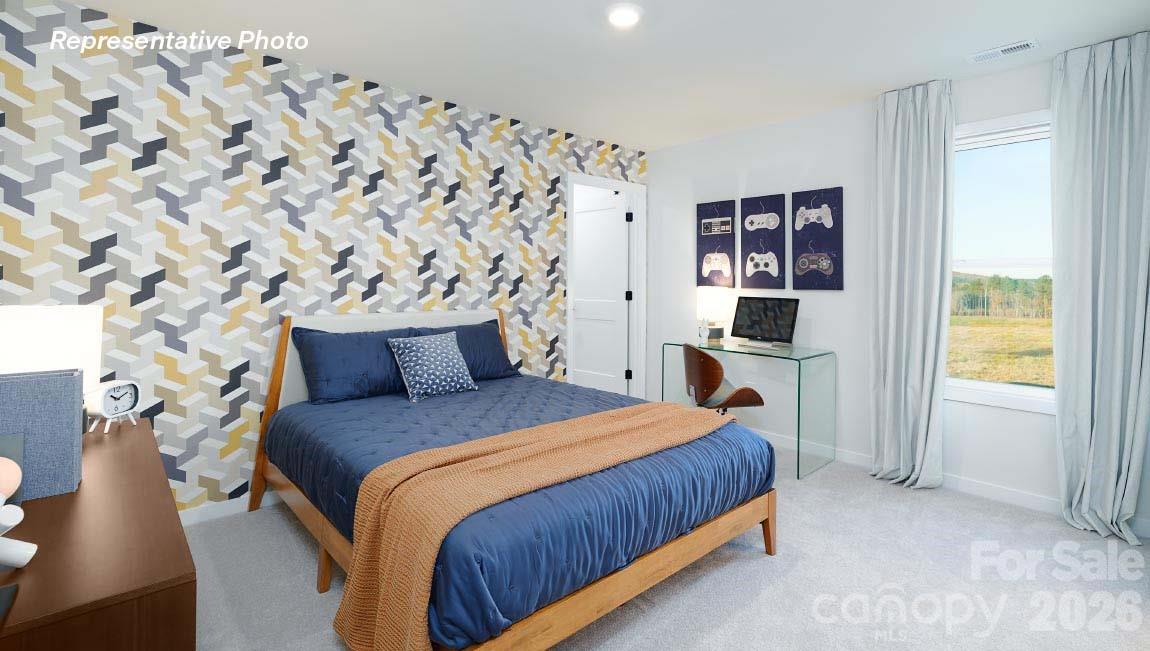 6025 Shady Terrace Lane — York