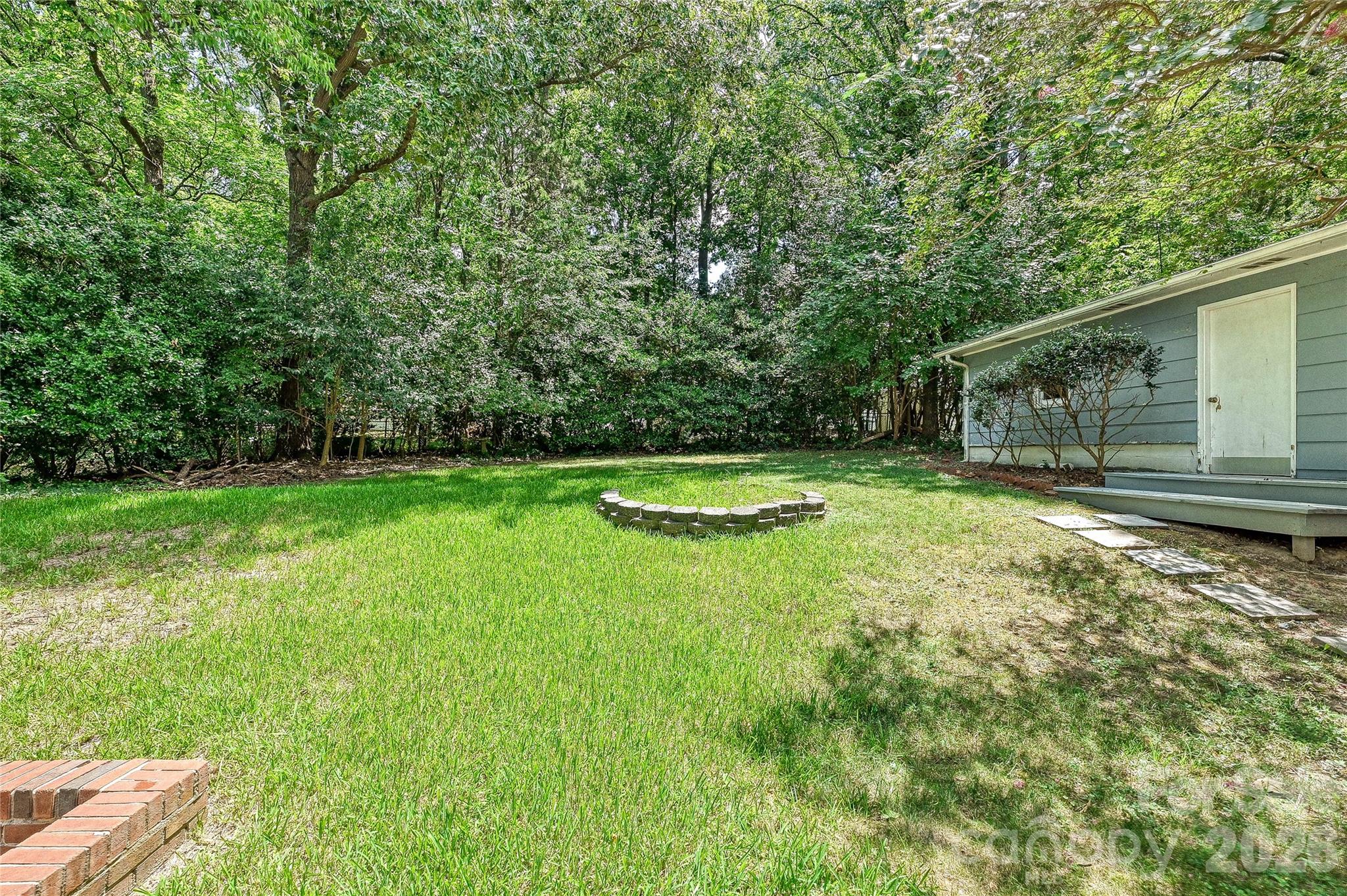 2308 Knickerbocker Drive — Charlotte