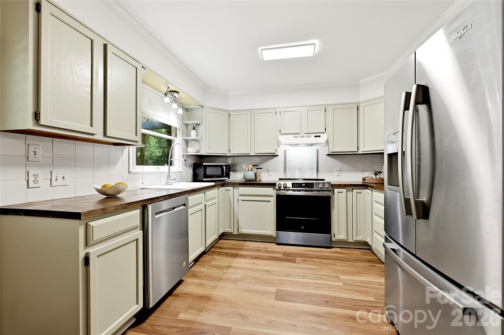 2308 Knickerbocker Drive — Charlotte