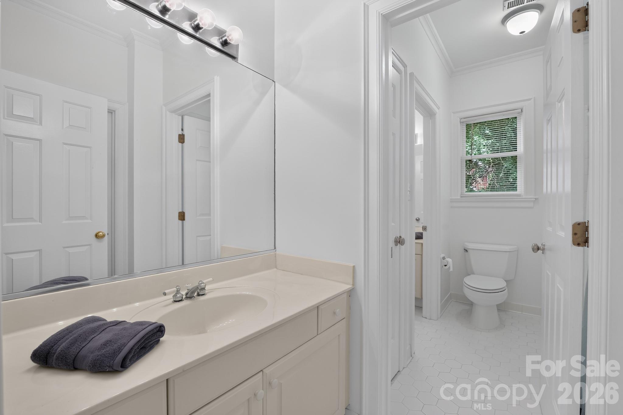 9717 Pallisers Terrace — Charlotte