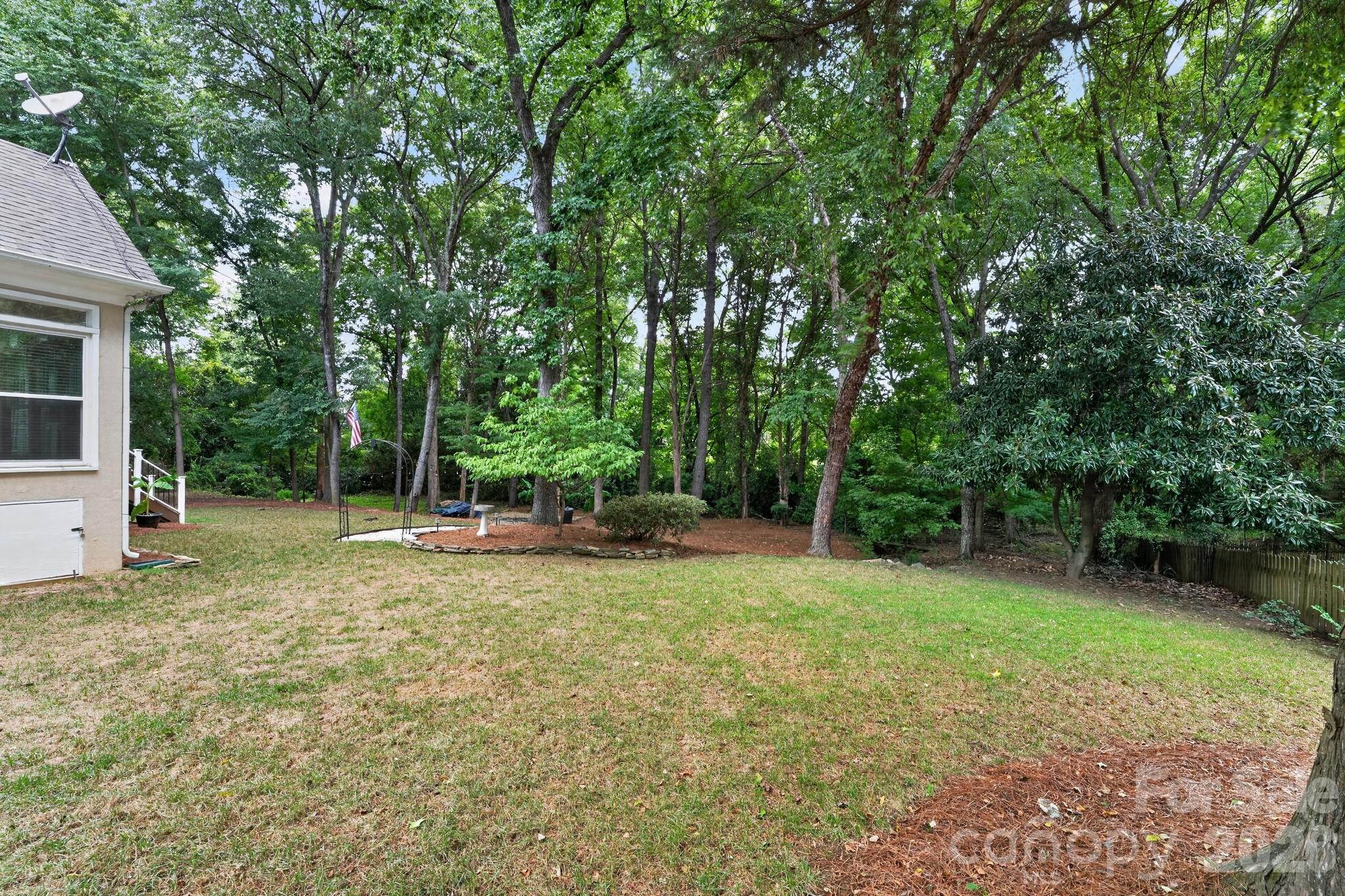 9717 Pallisers Terrace — Charlotte