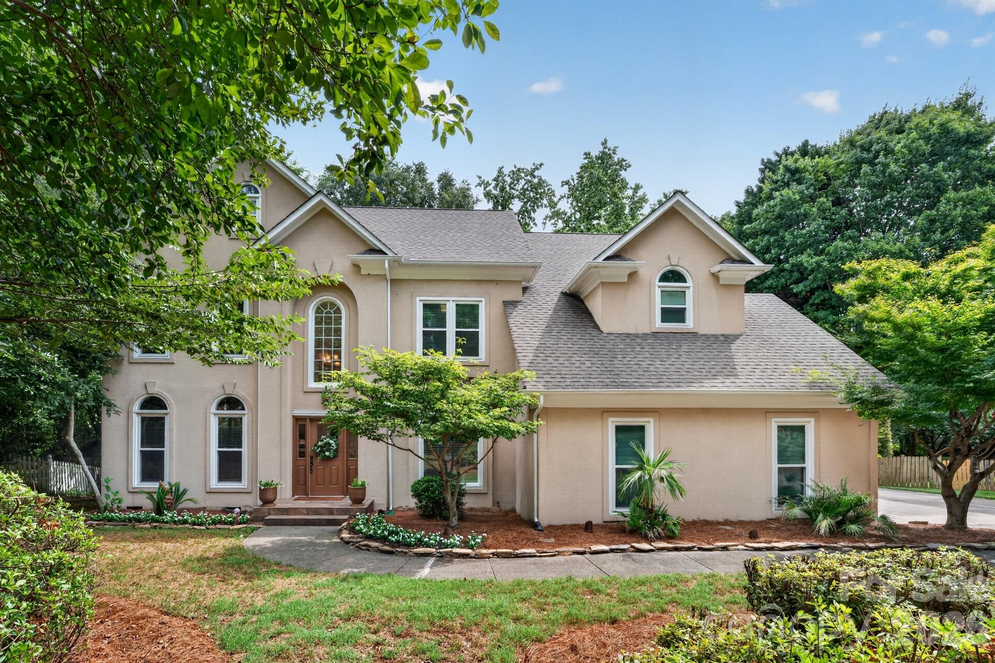9717 Pallisers Terrace — Charlotte