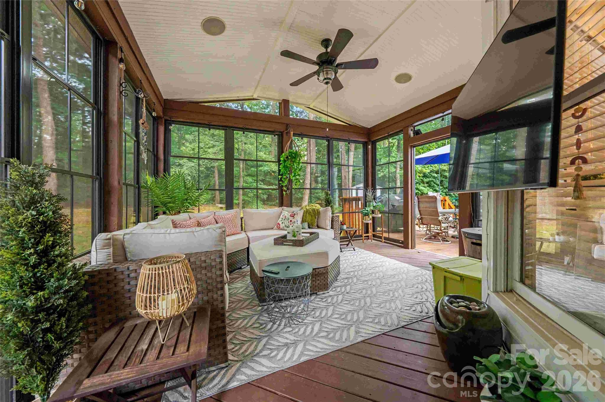 15100 Macbeth Court — Huntersville