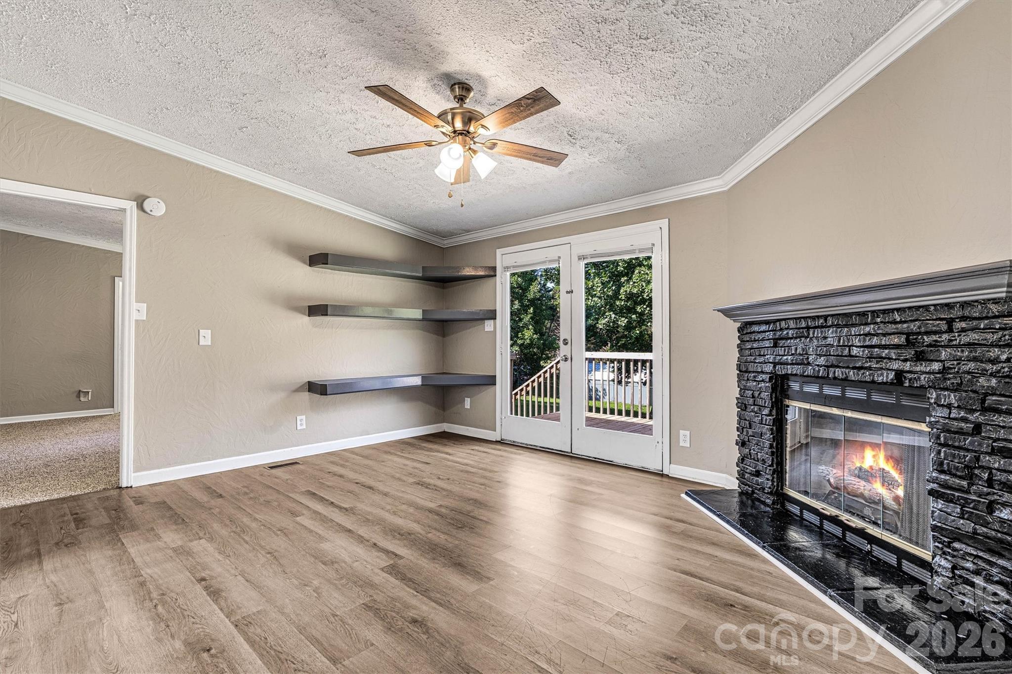 5135 36th Street Drive NE — Hickory