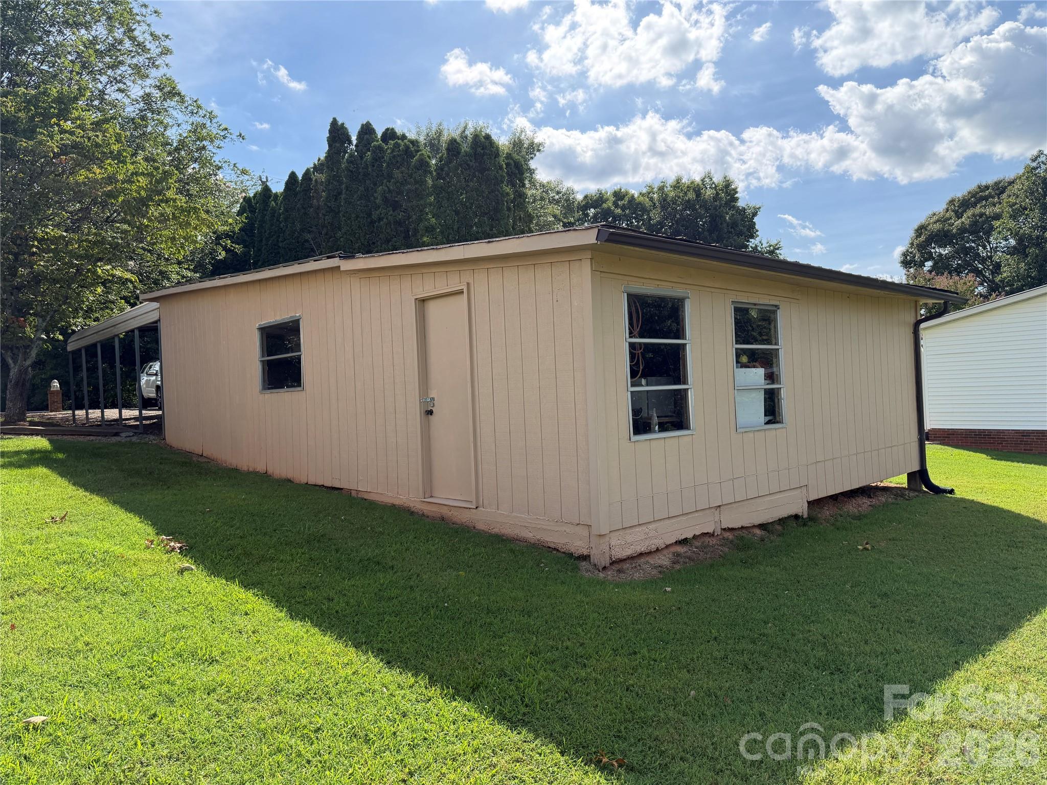 5720 Skyway Drive — Conover