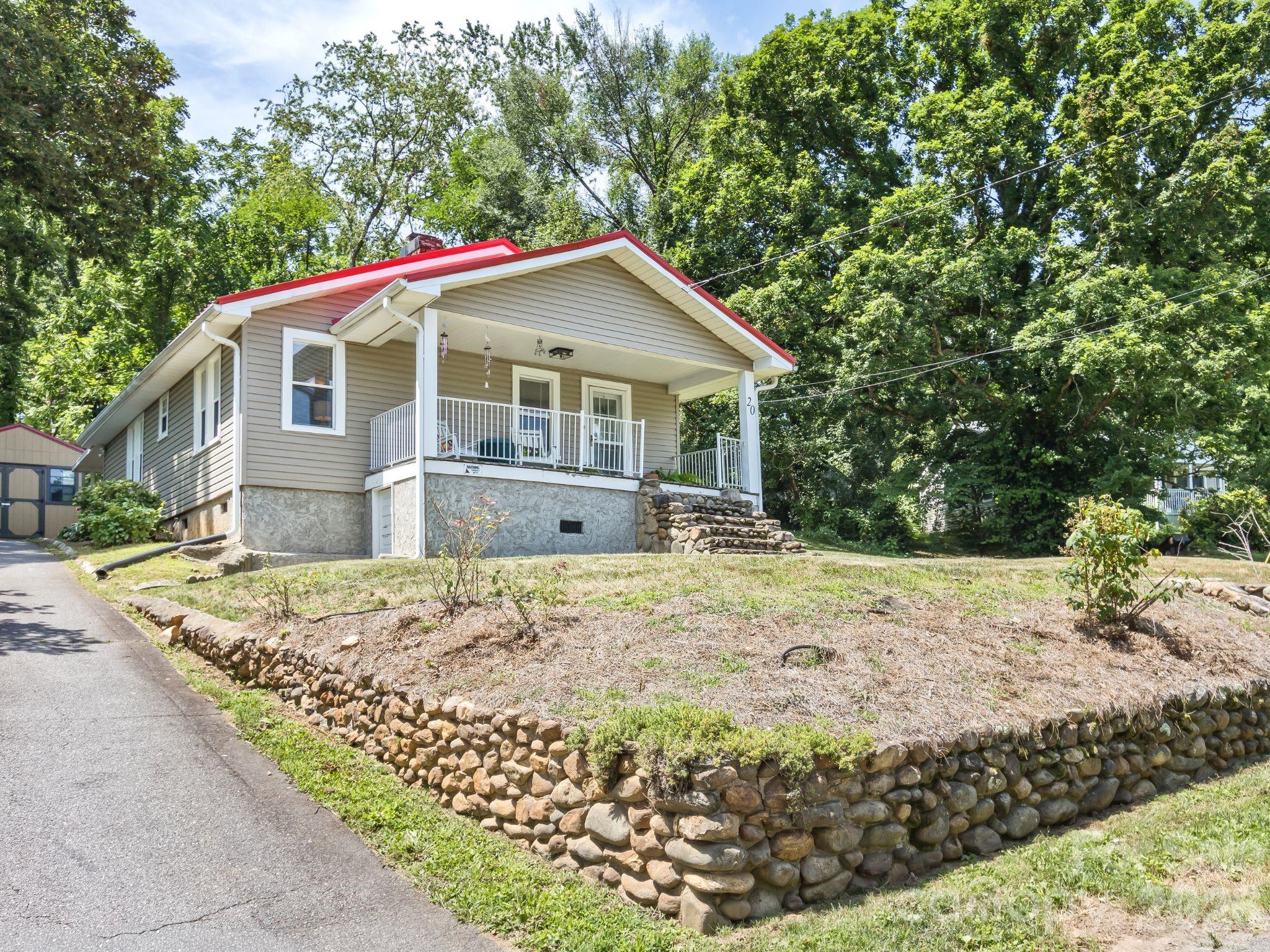 20 Cottage Street — Woodfin