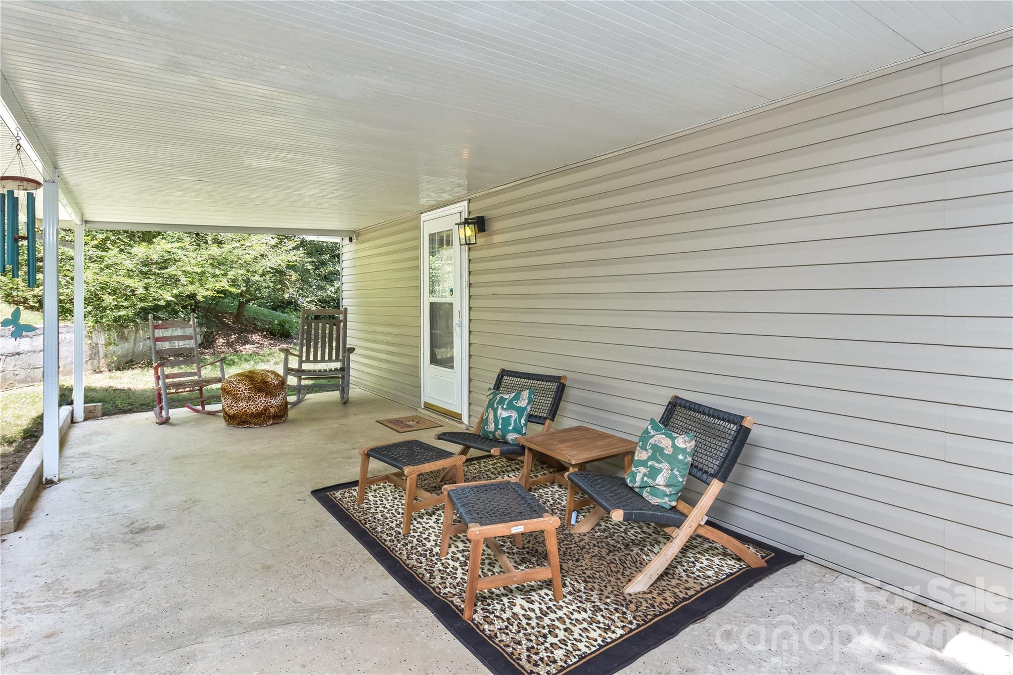 20 Cottage Street — Woodfin