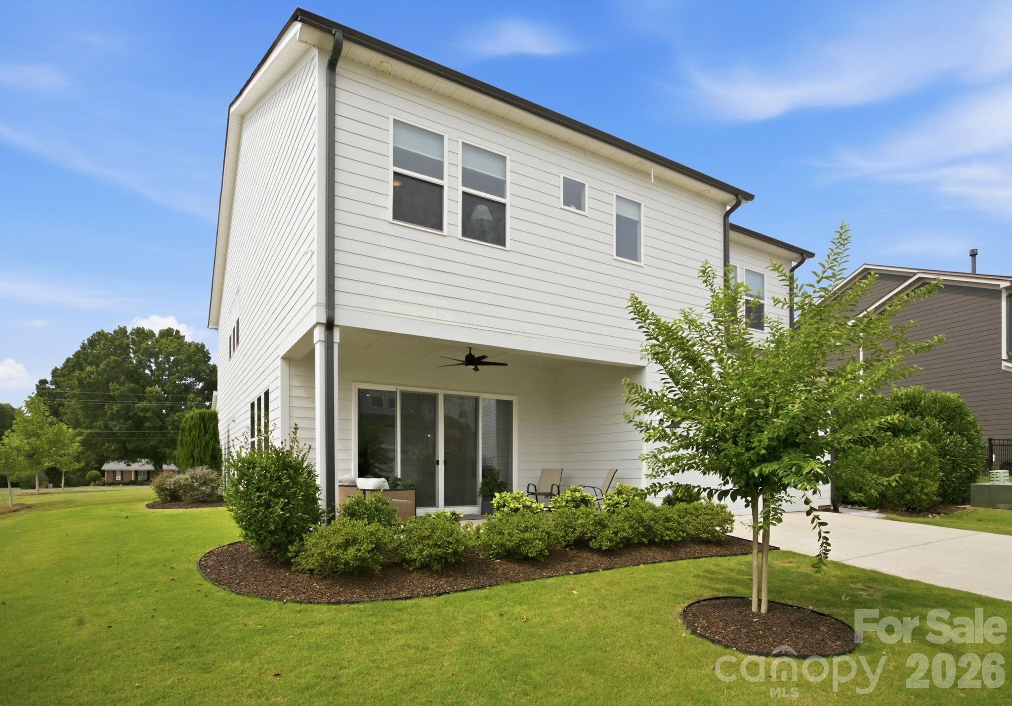 12206 Anne Blount Alley — Huntersville