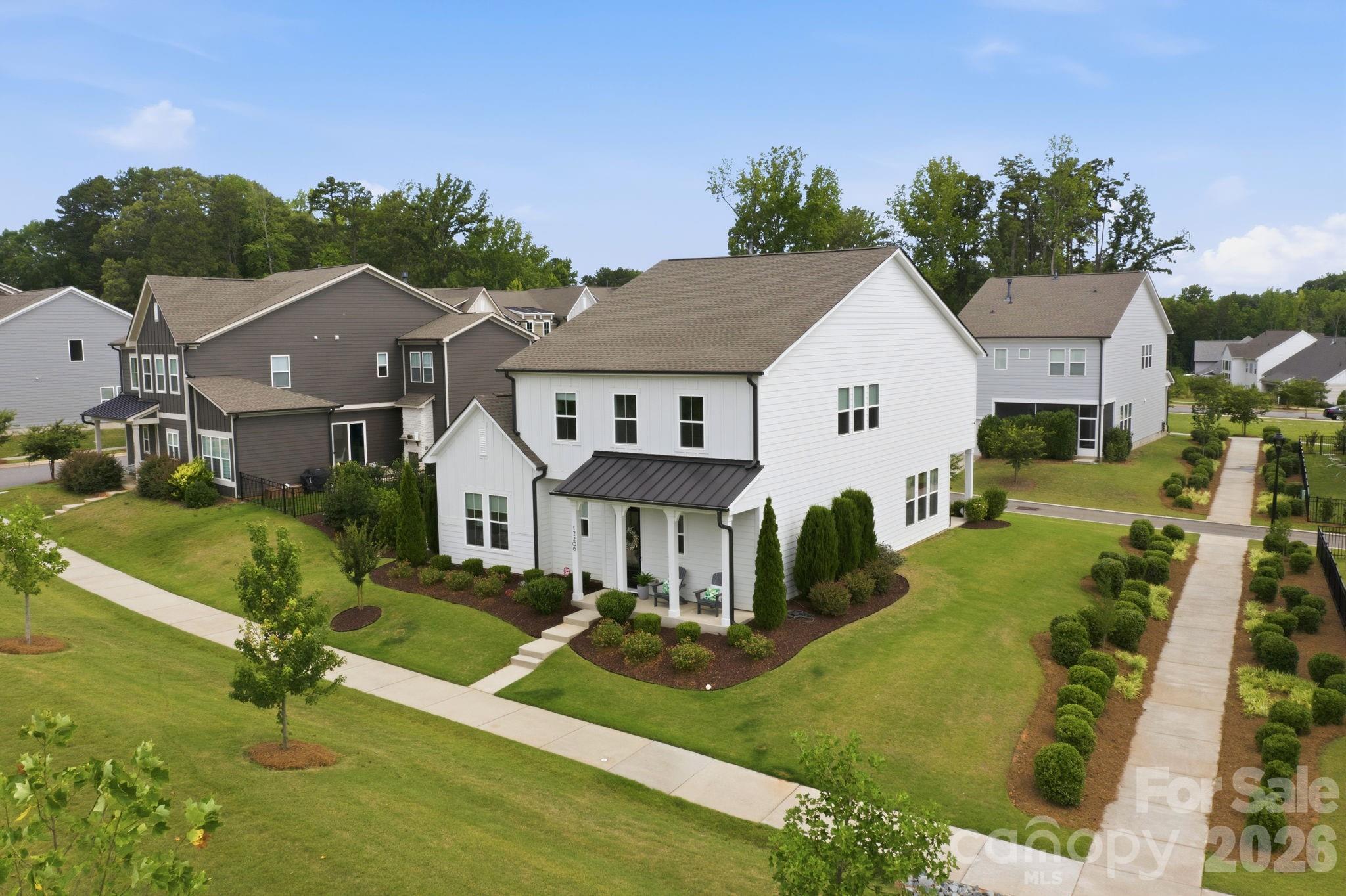 12206 Anne Blount Alley — Huntersville
