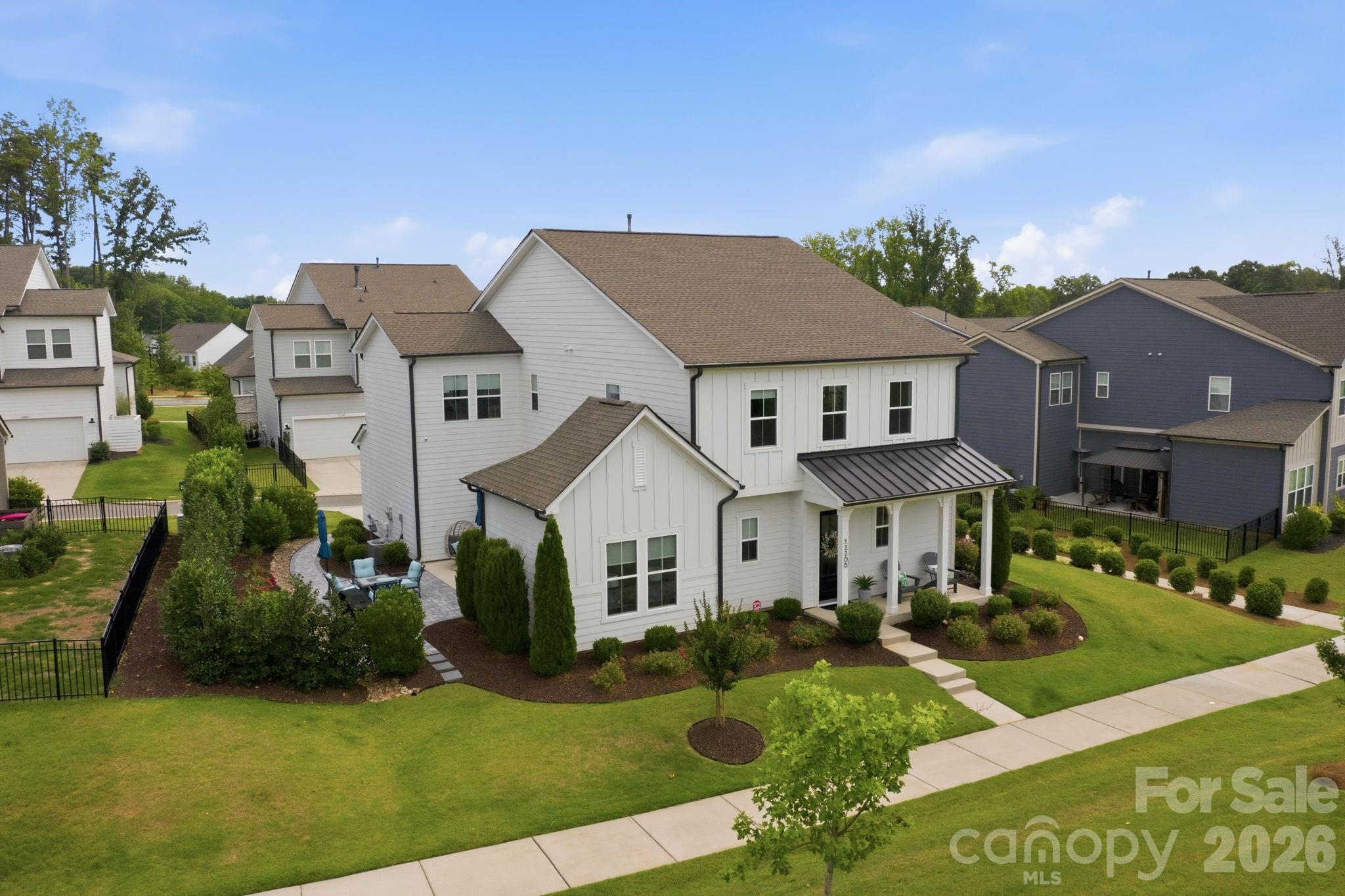 12206 Anne Blount Alley — Huntersville