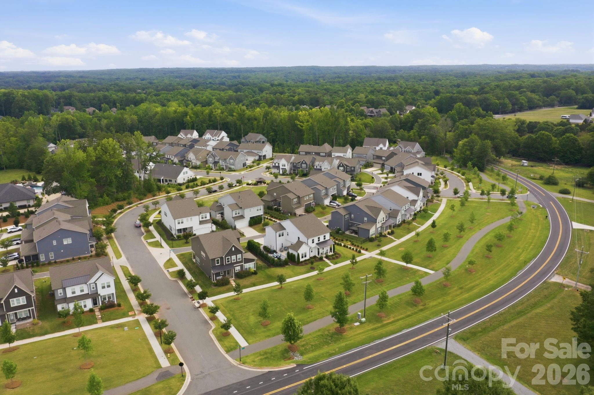 12206 Anne Blount Alley — Huntersville