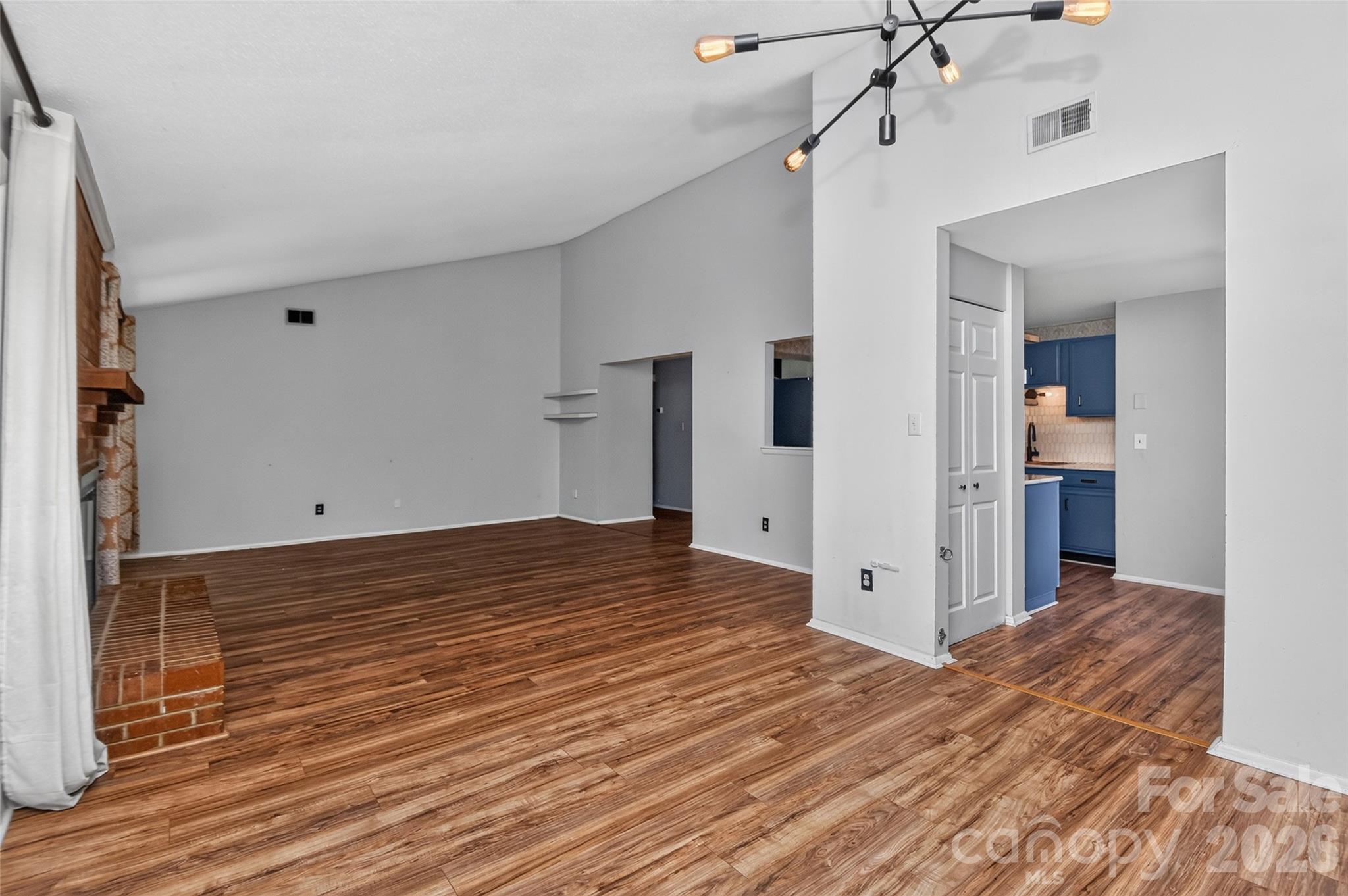 5900 Tillery Drive — Charlotte