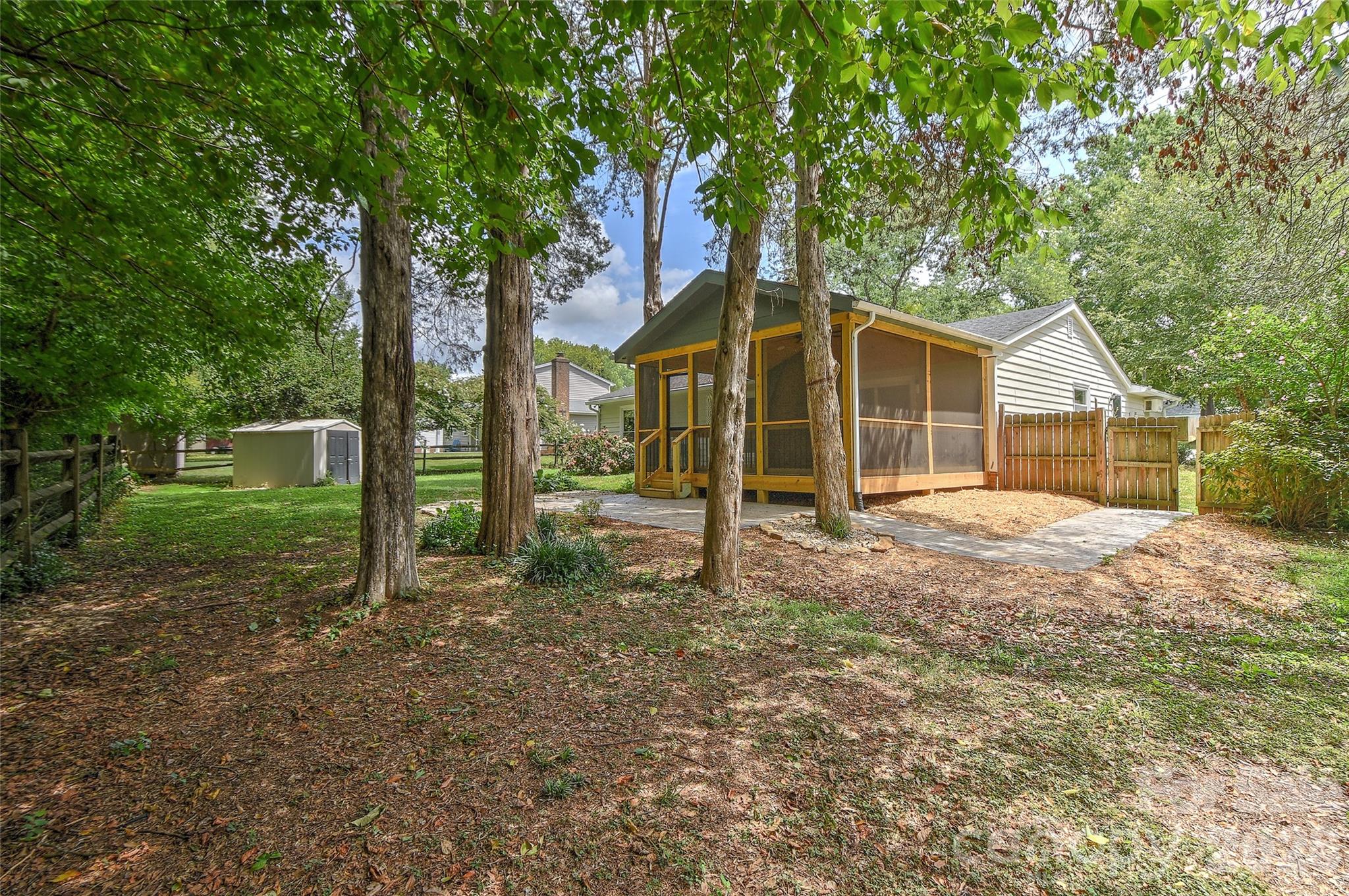 5900 Tillery Drive — Charlotte