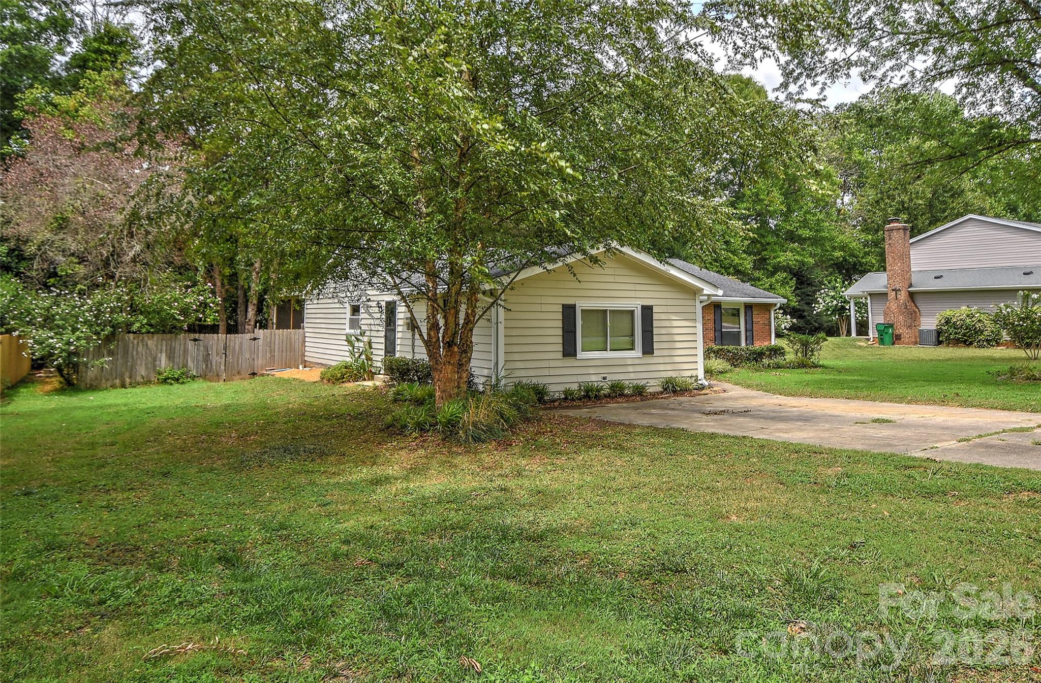 5900 Tillery Drive — Charlotte