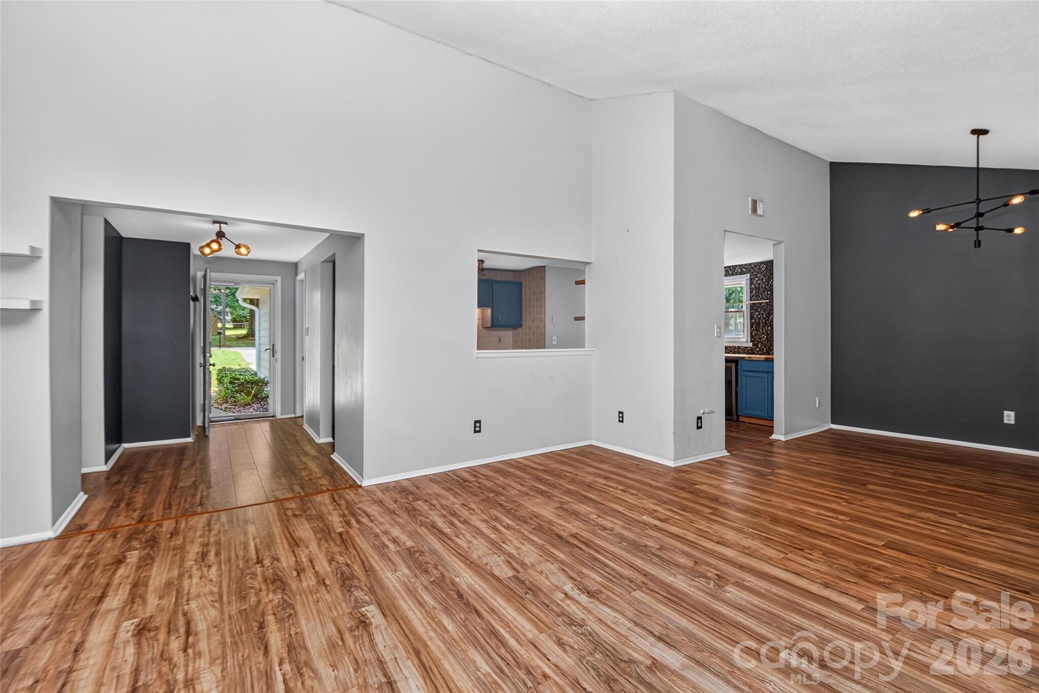 5900 Tillery Drive — Charlotte