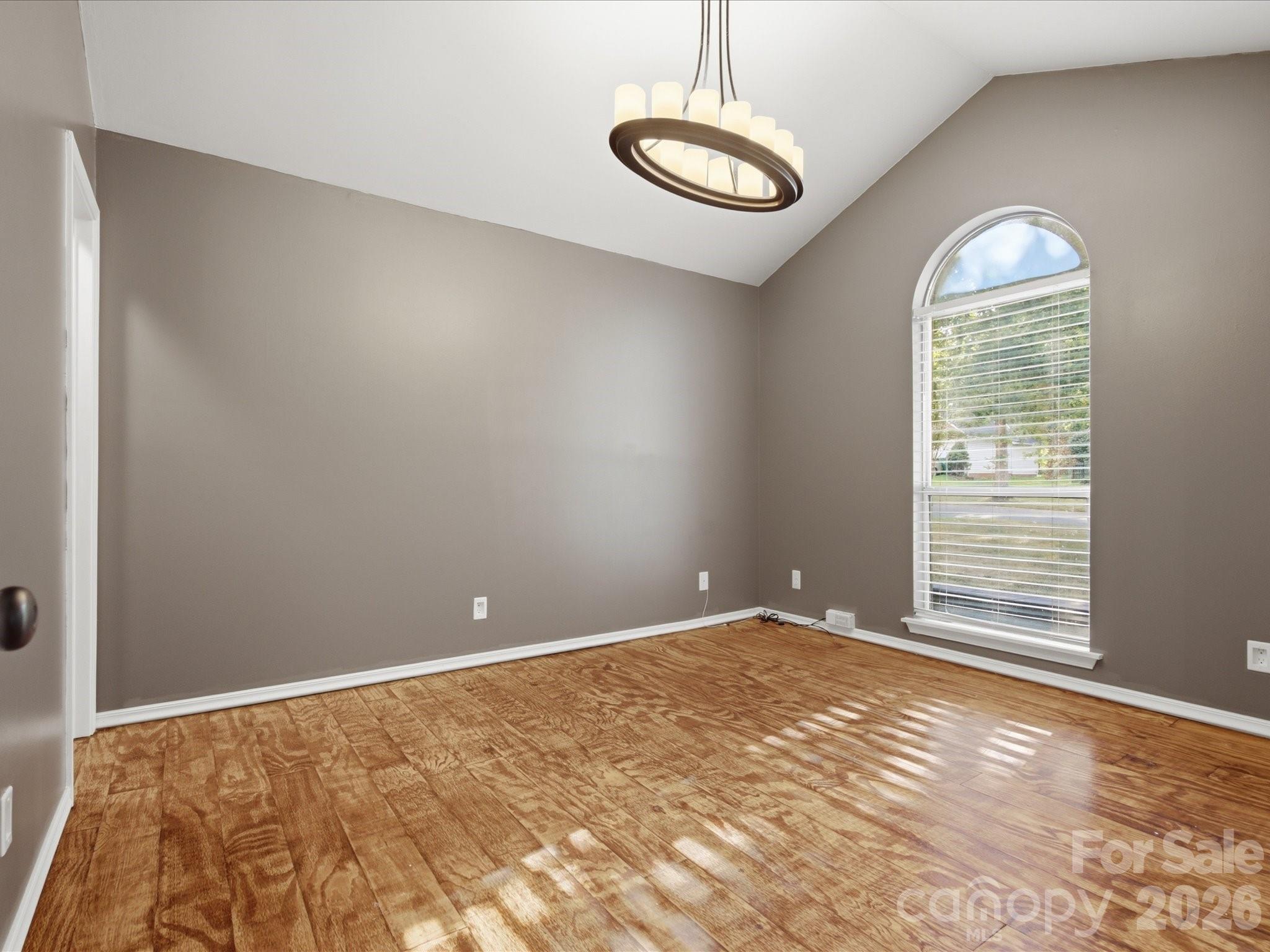 127 W Bank Drive — Charlotte