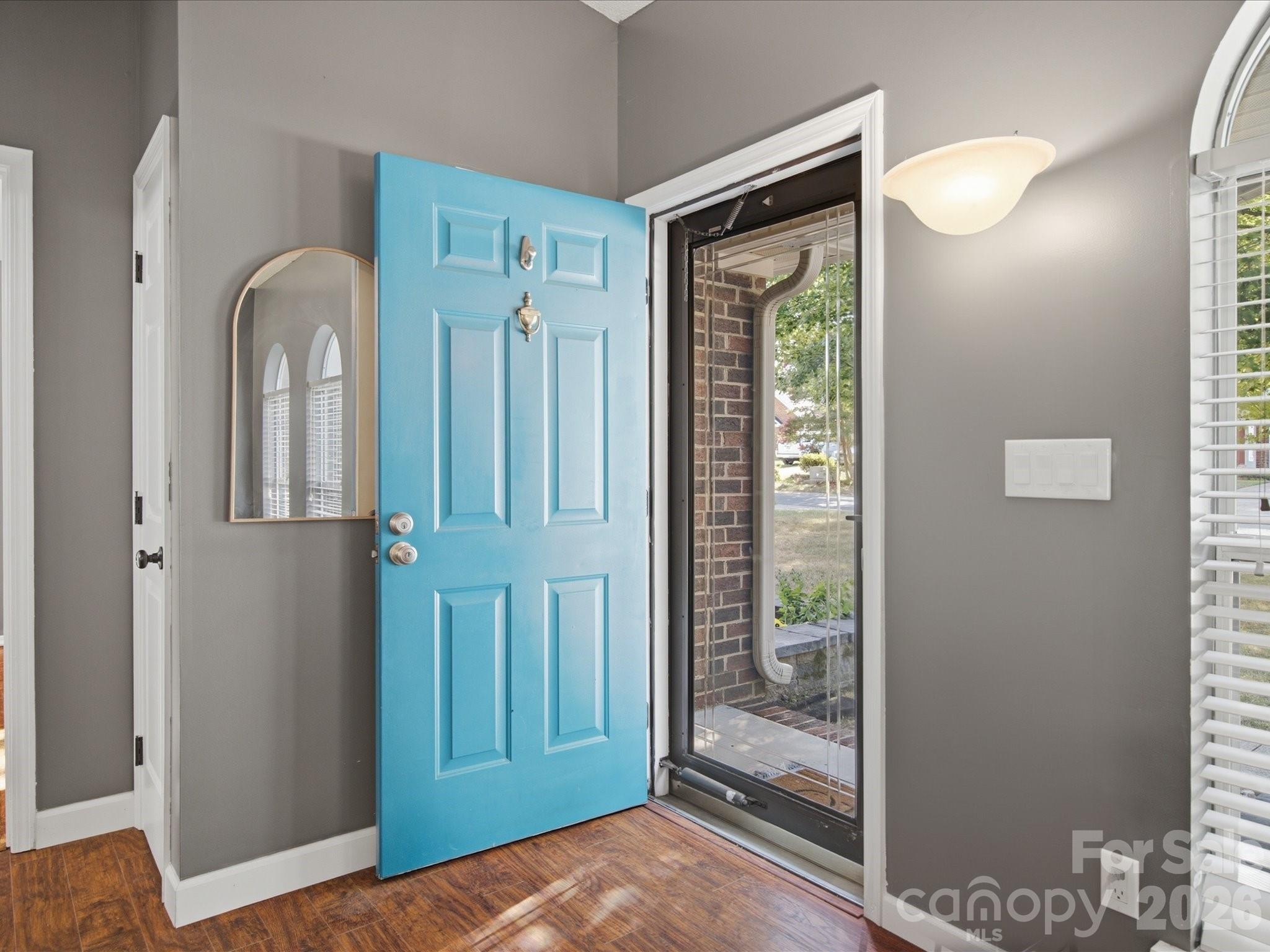 127 W Bank Drive — Charlotte