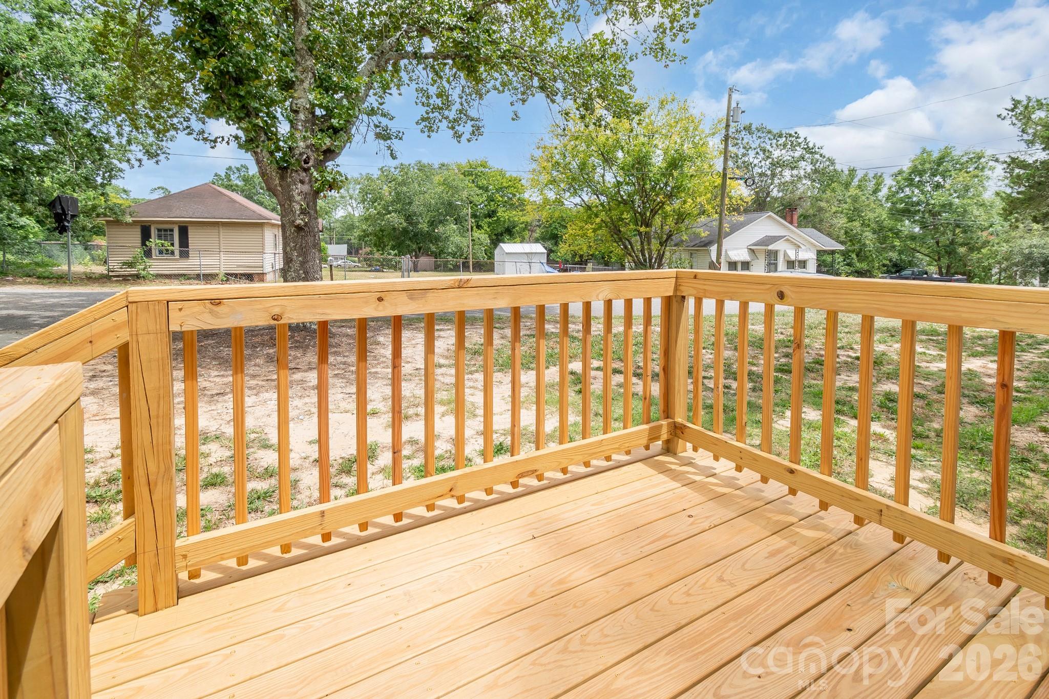 7627 Kershaw Camden Highway — Kershaw