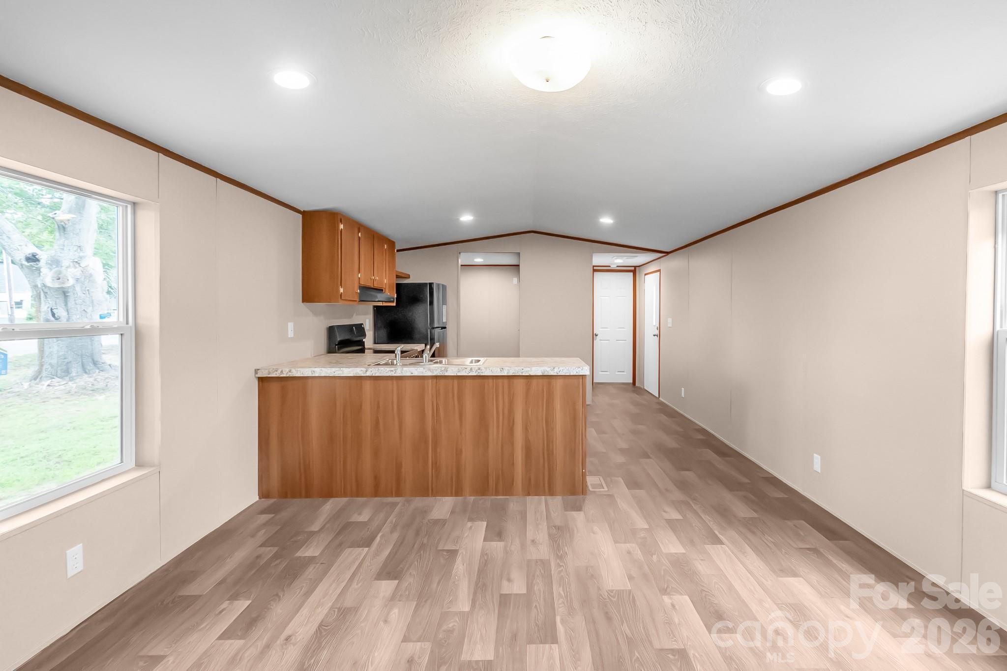 7627 Kershaw Camden Highway — Kershaw