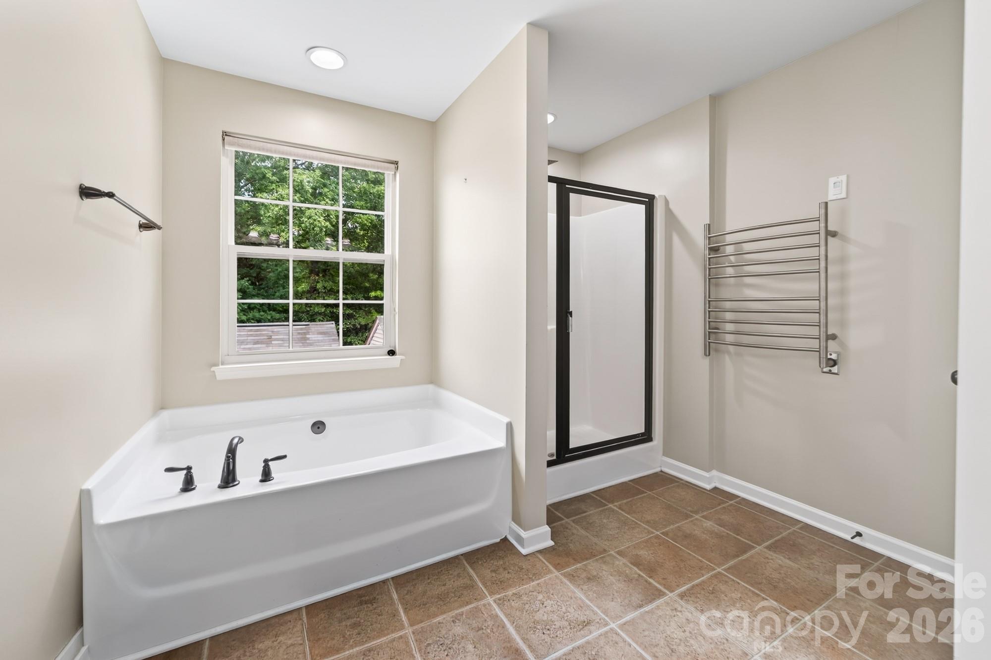8261 Bridgegate Drive — Huntersville