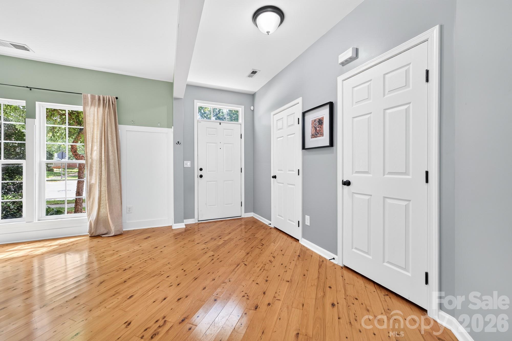 8261 Bridgegate Drive — Huntersville