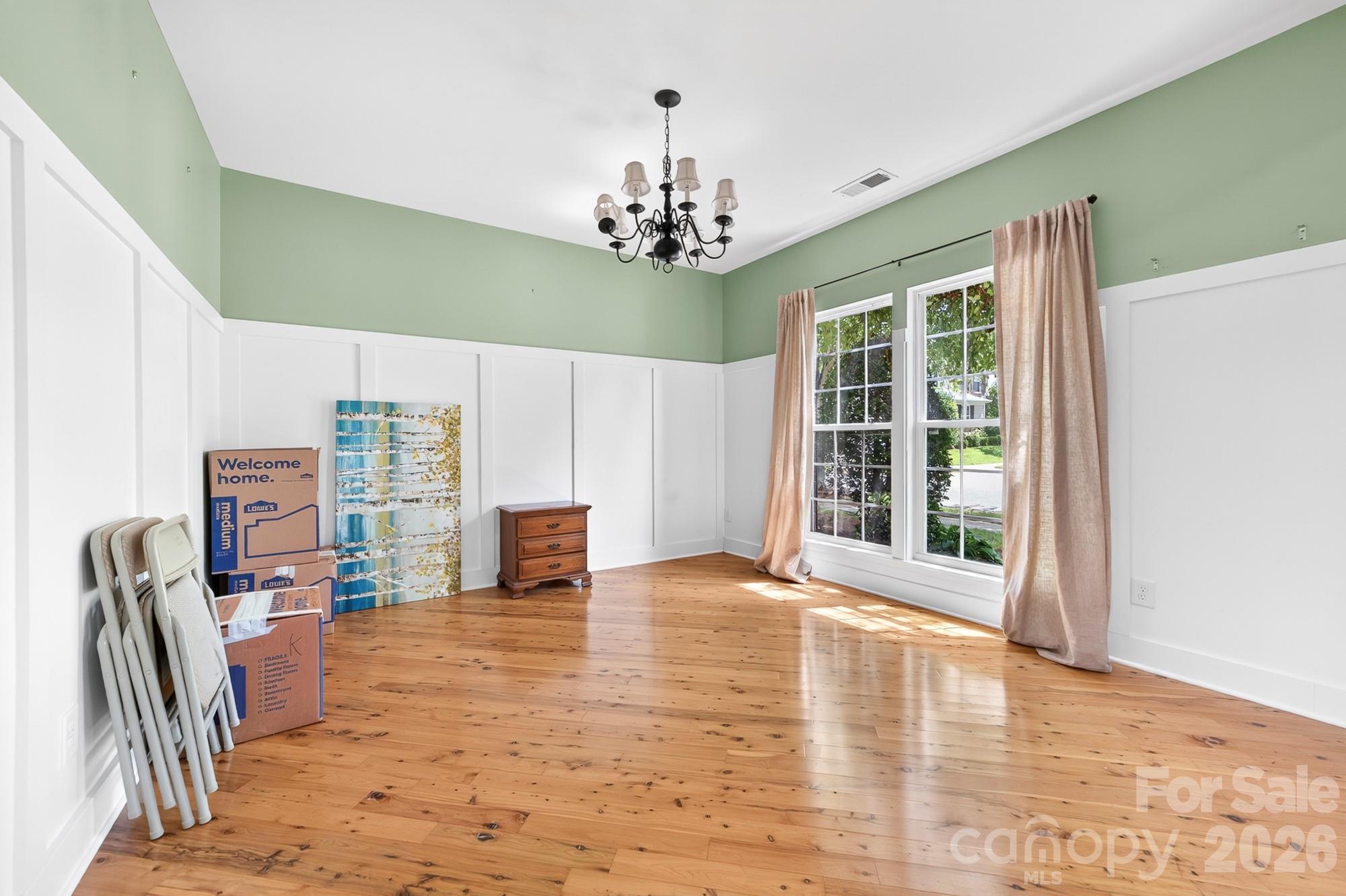 8261 Bridgegate Drive — Huntersville