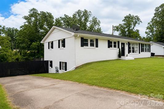 195 Stribling Circle — Spartanburg