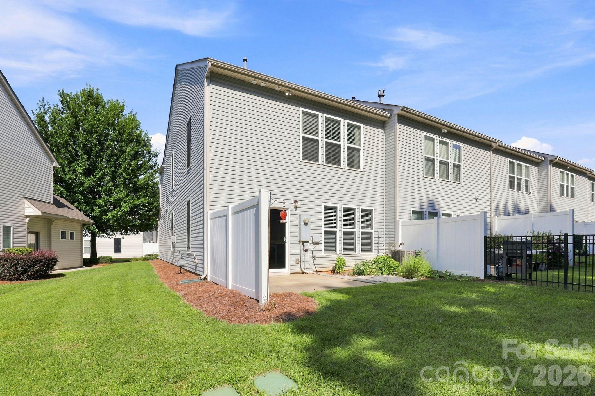 4148 Park South Station Boulevard — Charlotte