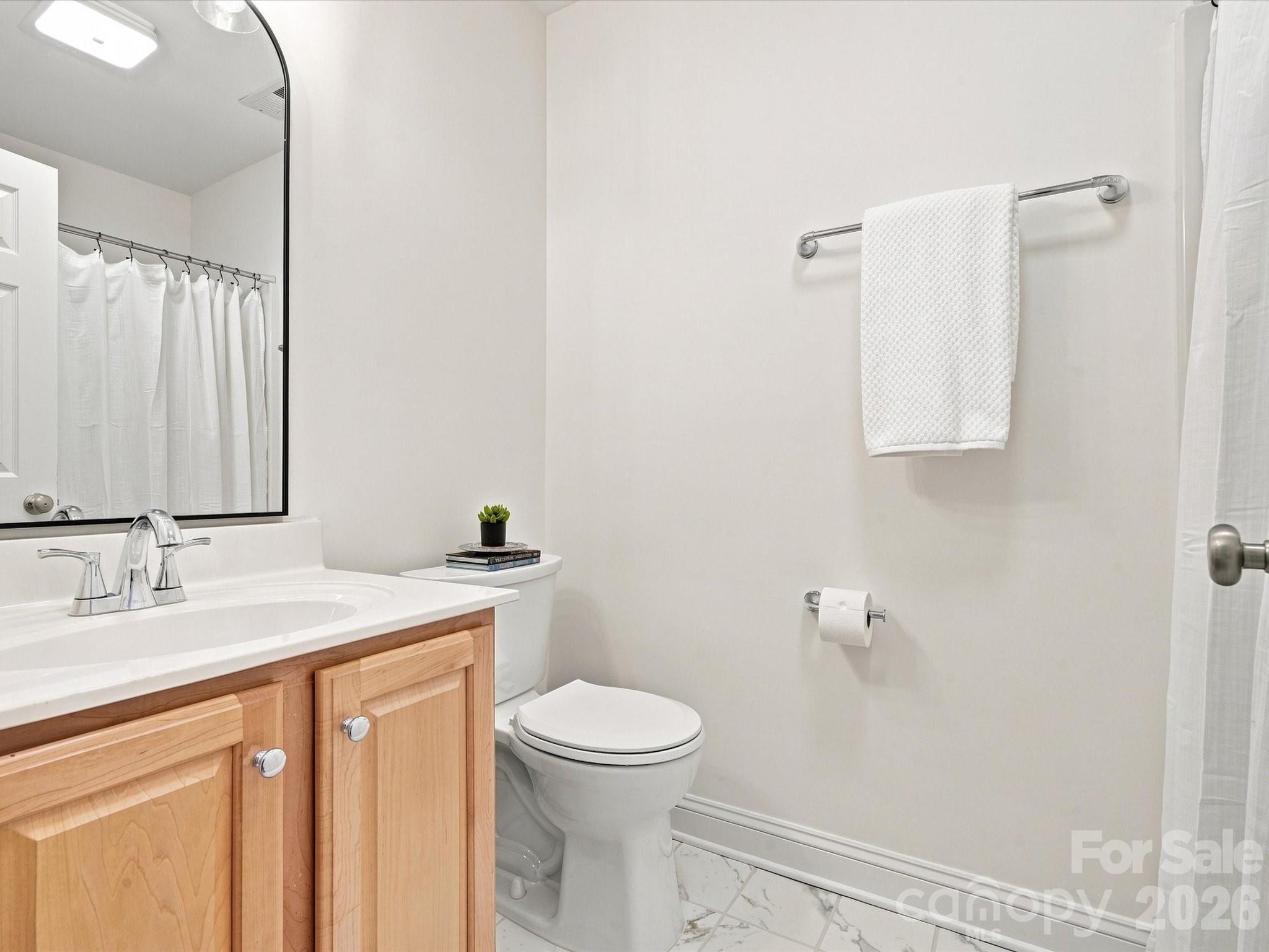 1012 Easthampton Lane — Waxhaw