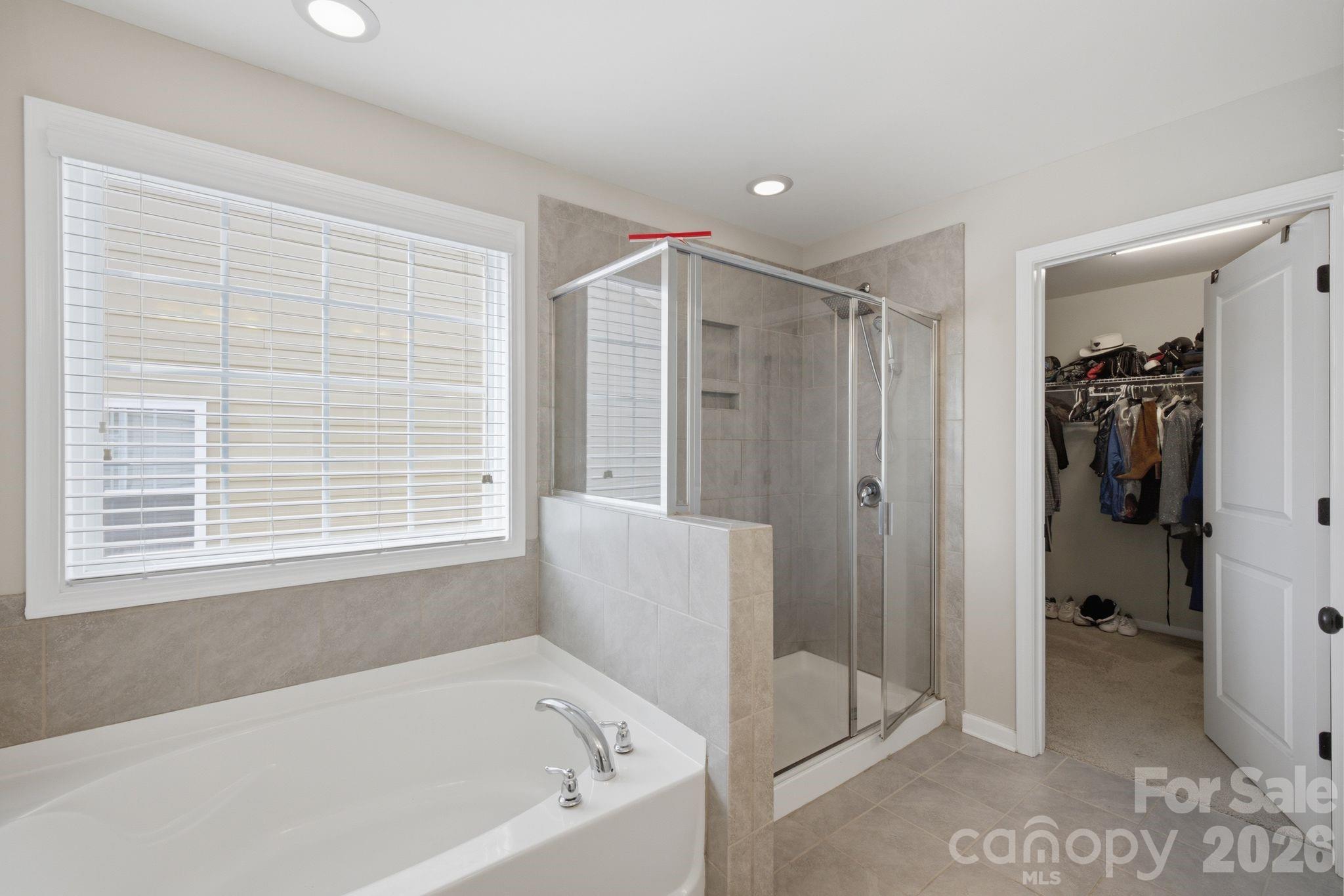 3830 Lake Breeze Drive — Sherrills Ford
