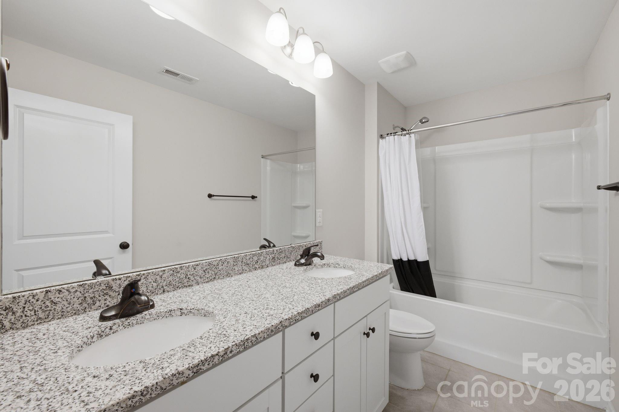 3830 Lake Breeze Drive — Sherrills Ford