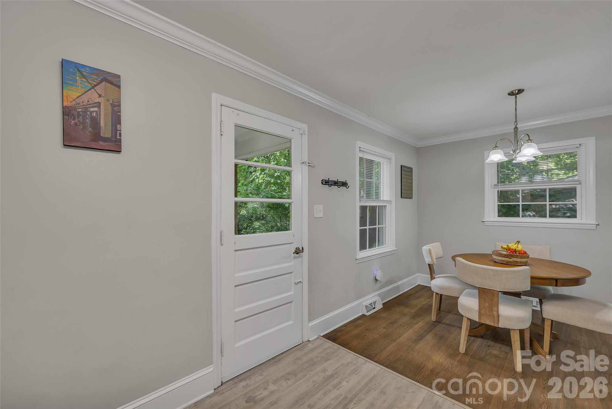2213 Lanier Avenue — Charlotte