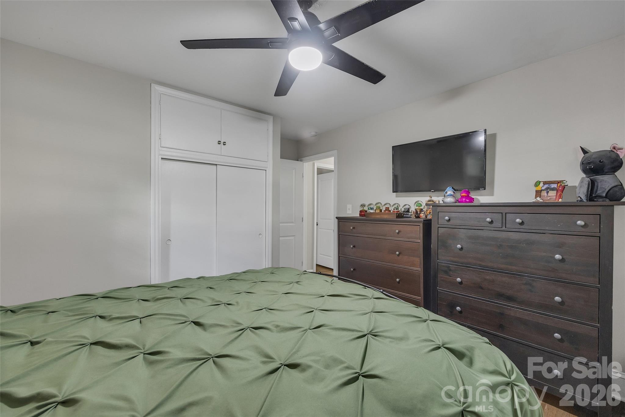 2213 Lanier Avenue — Charlotte