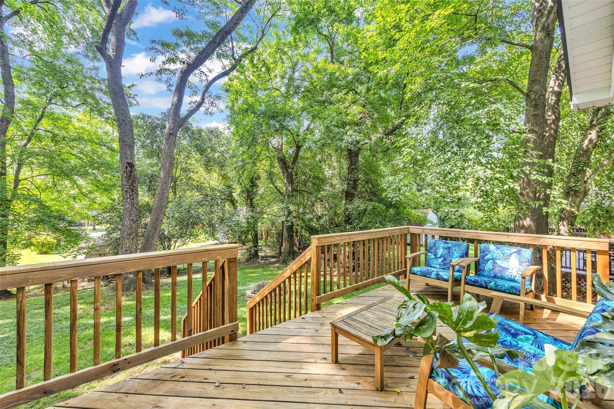2213 Lanier Avenue — Charlotte