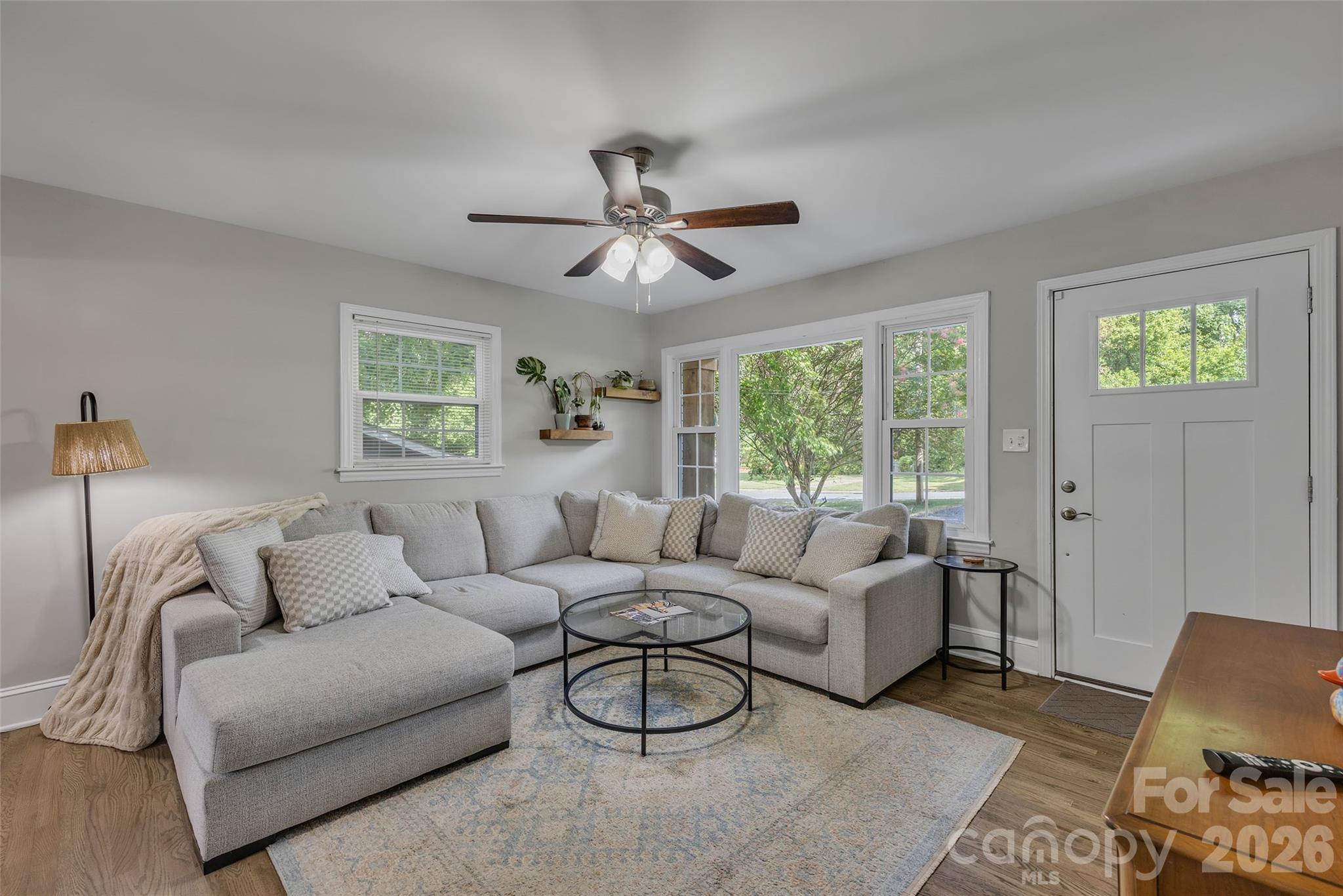 2213 Lanier Avenue — Charlotte