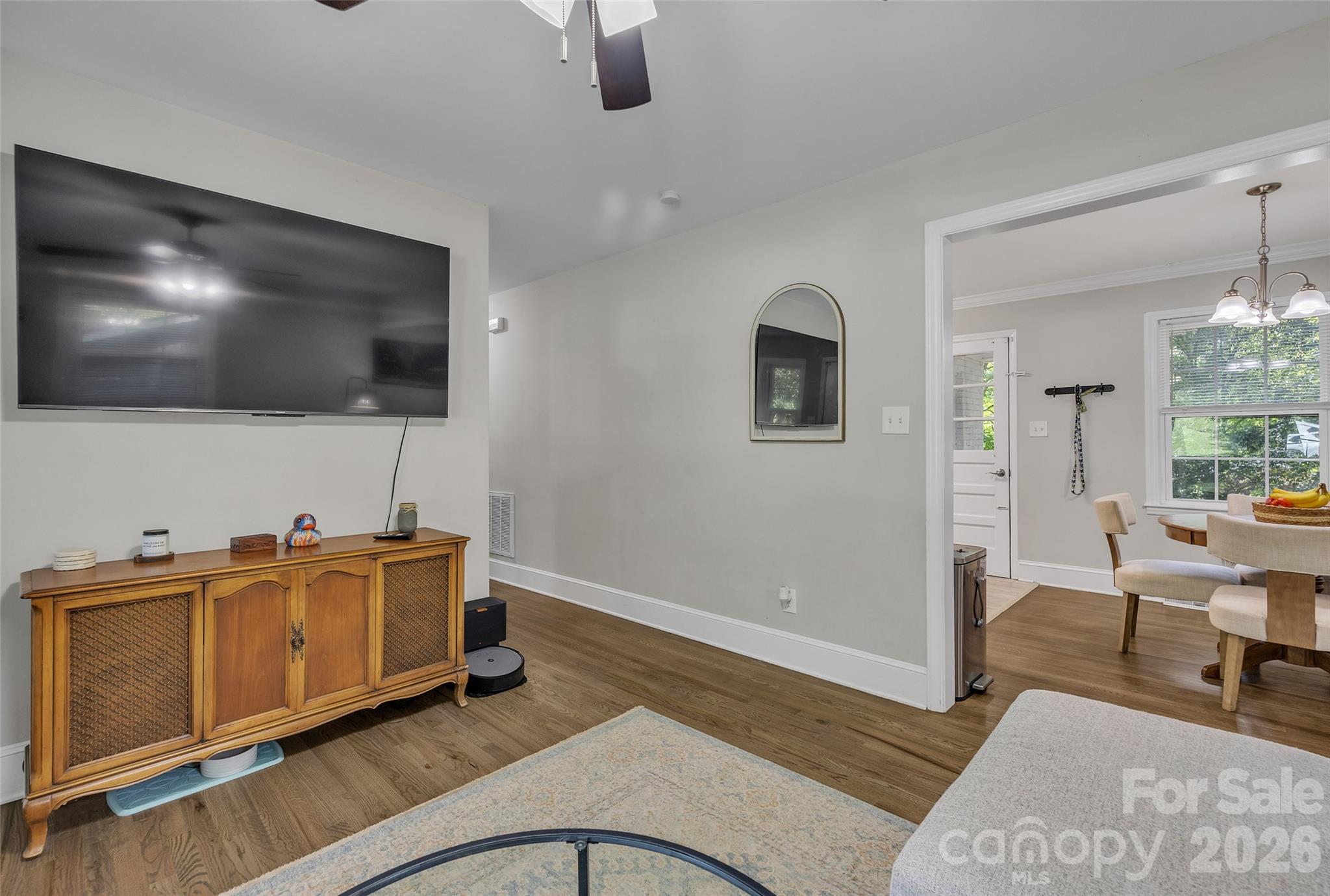 2213 Lanier Avenue — Charlotte