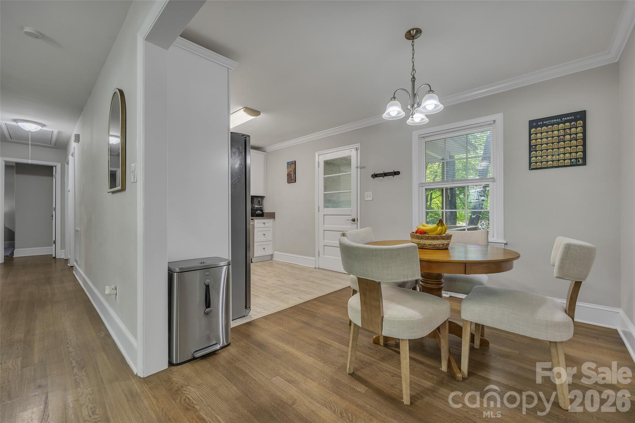 2213 Lanier Avenue — Charlotte